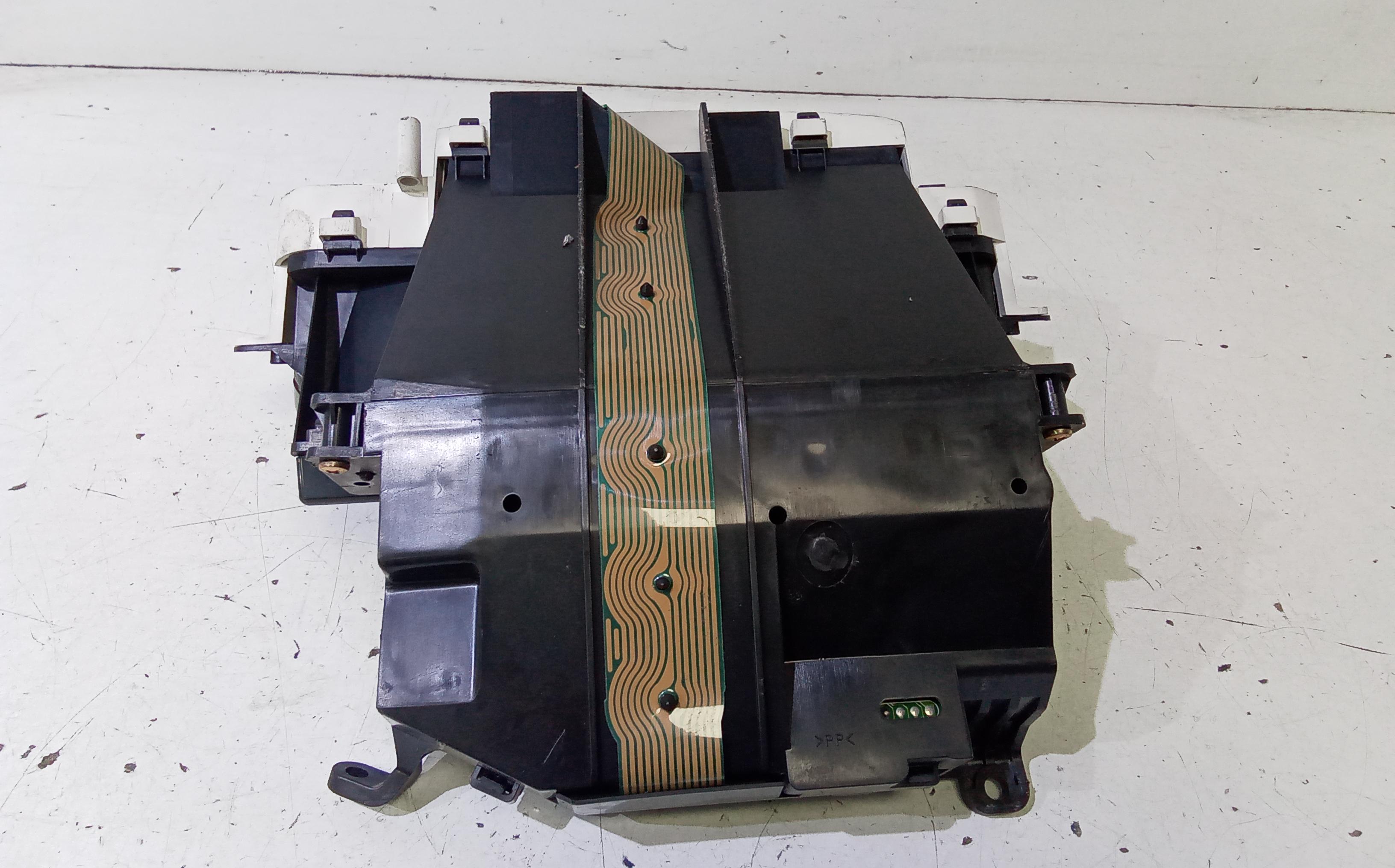 Quadro Strumenti TOYOTA Yaris Verso Serie (99>03)