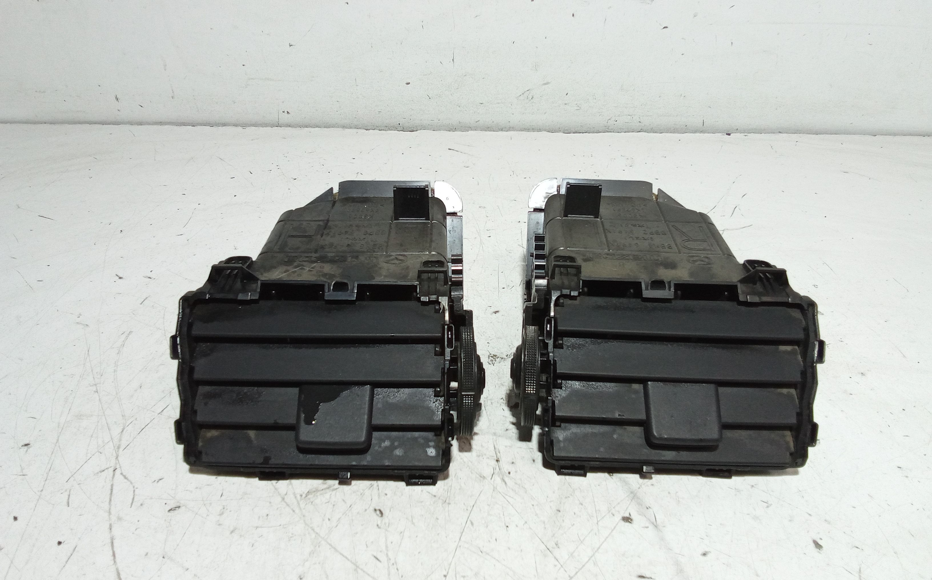 Bocchette Aria Cruscotto MAZDA 3 Berlina Serie (09>13)