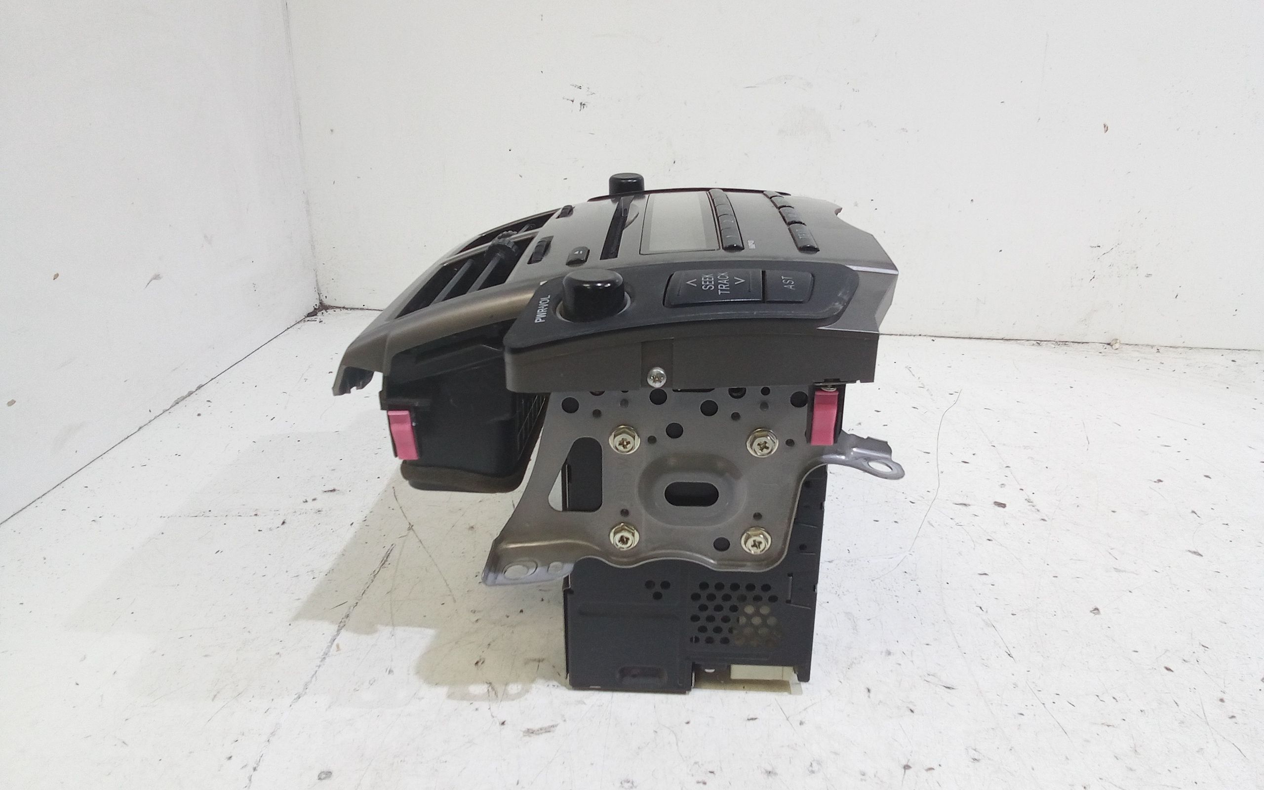 Autoradio TOYOTA Yaris Serie (05>08)