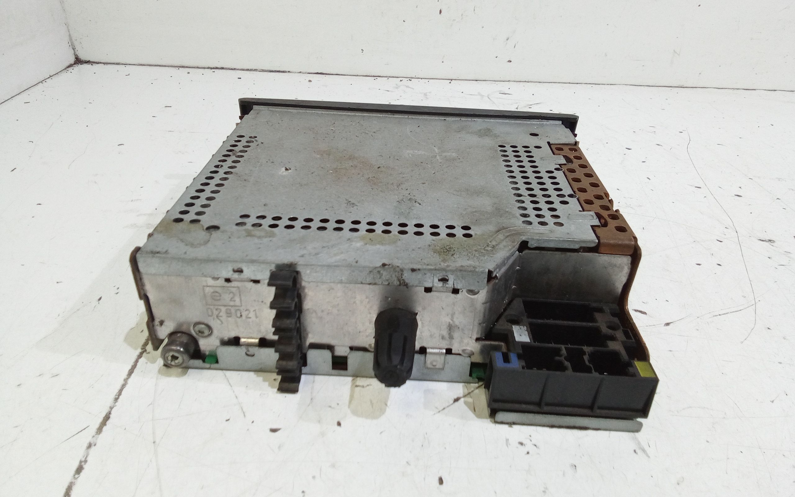 Autoradio RENAULT Clio Serie (01>05)