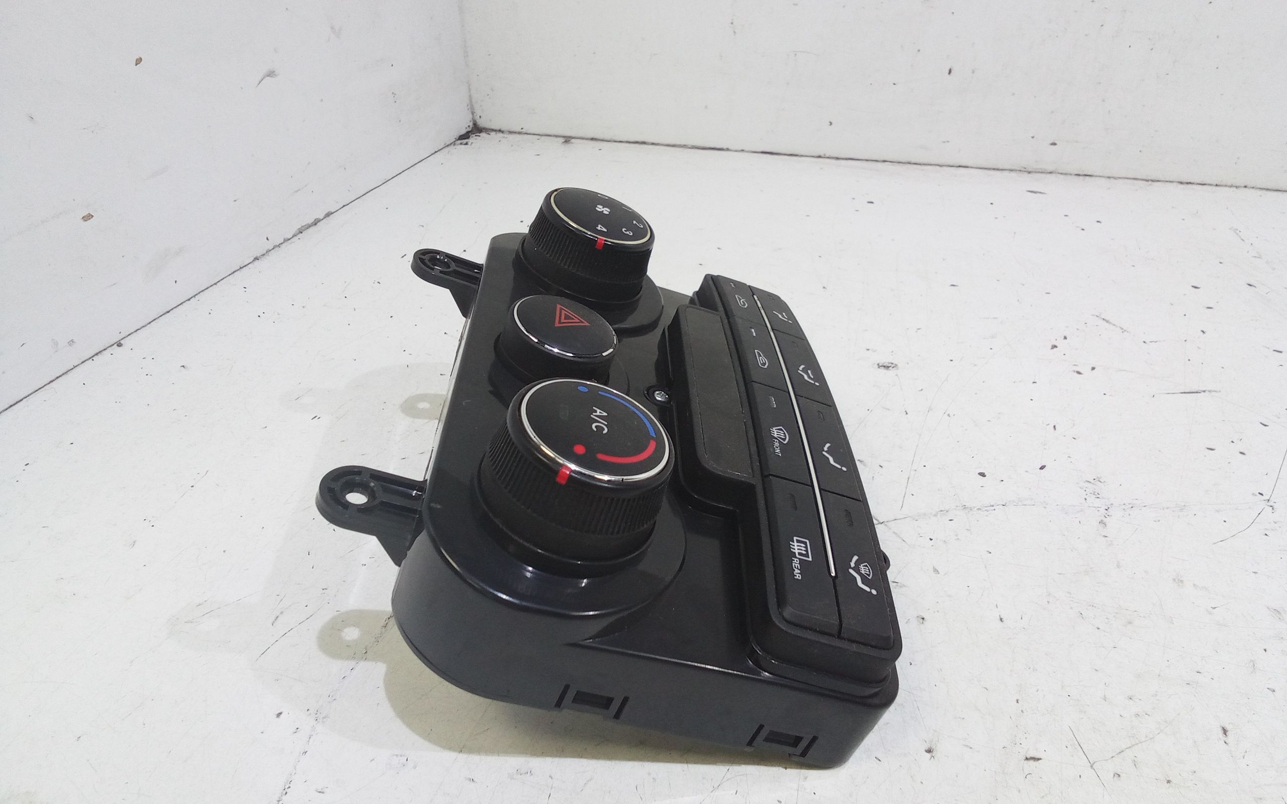 Comandi Clima HYUNDAI i30 Serie (07>11)