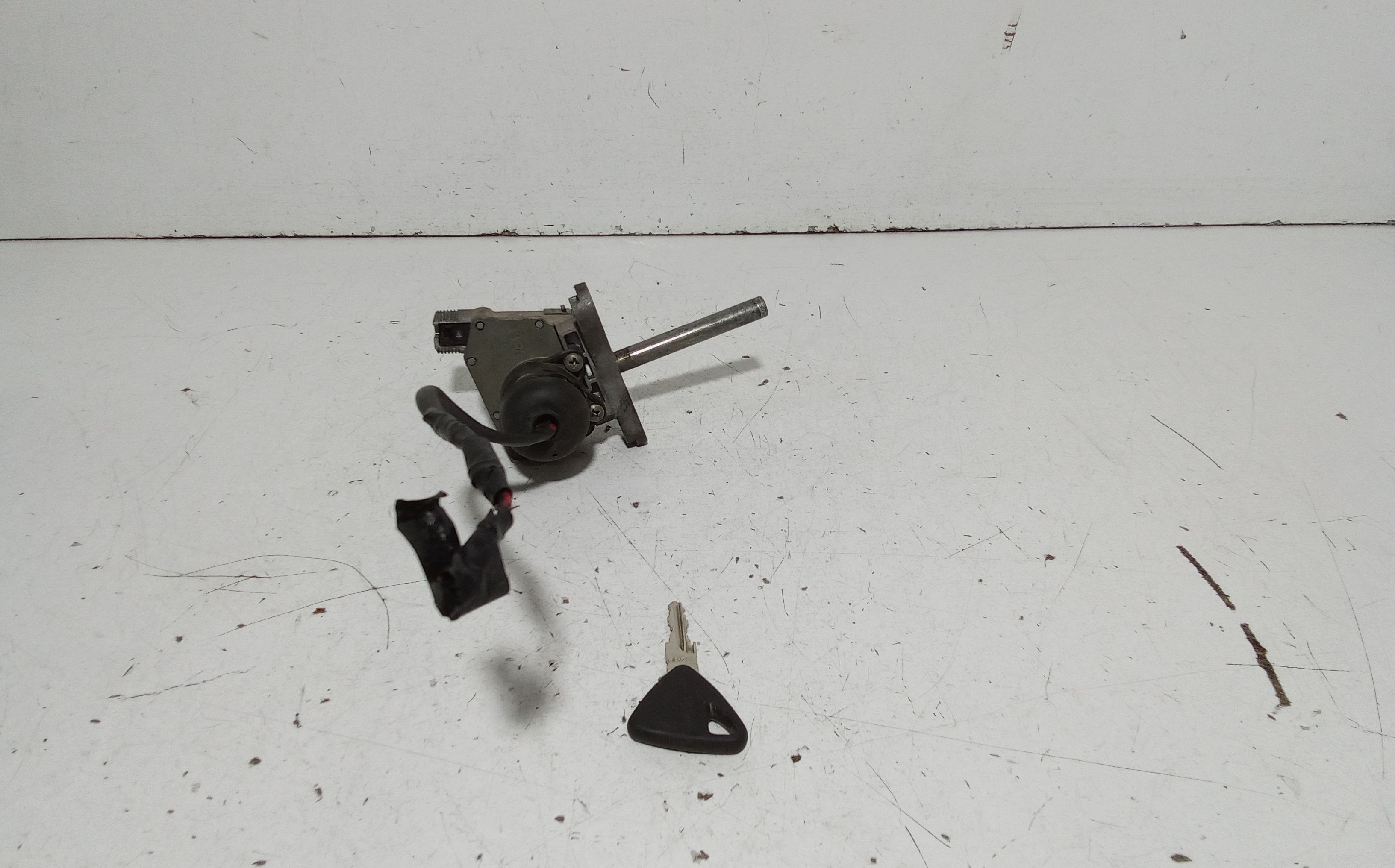 Blocchetto Accensione Malaguti Madison 150cc (00>03)