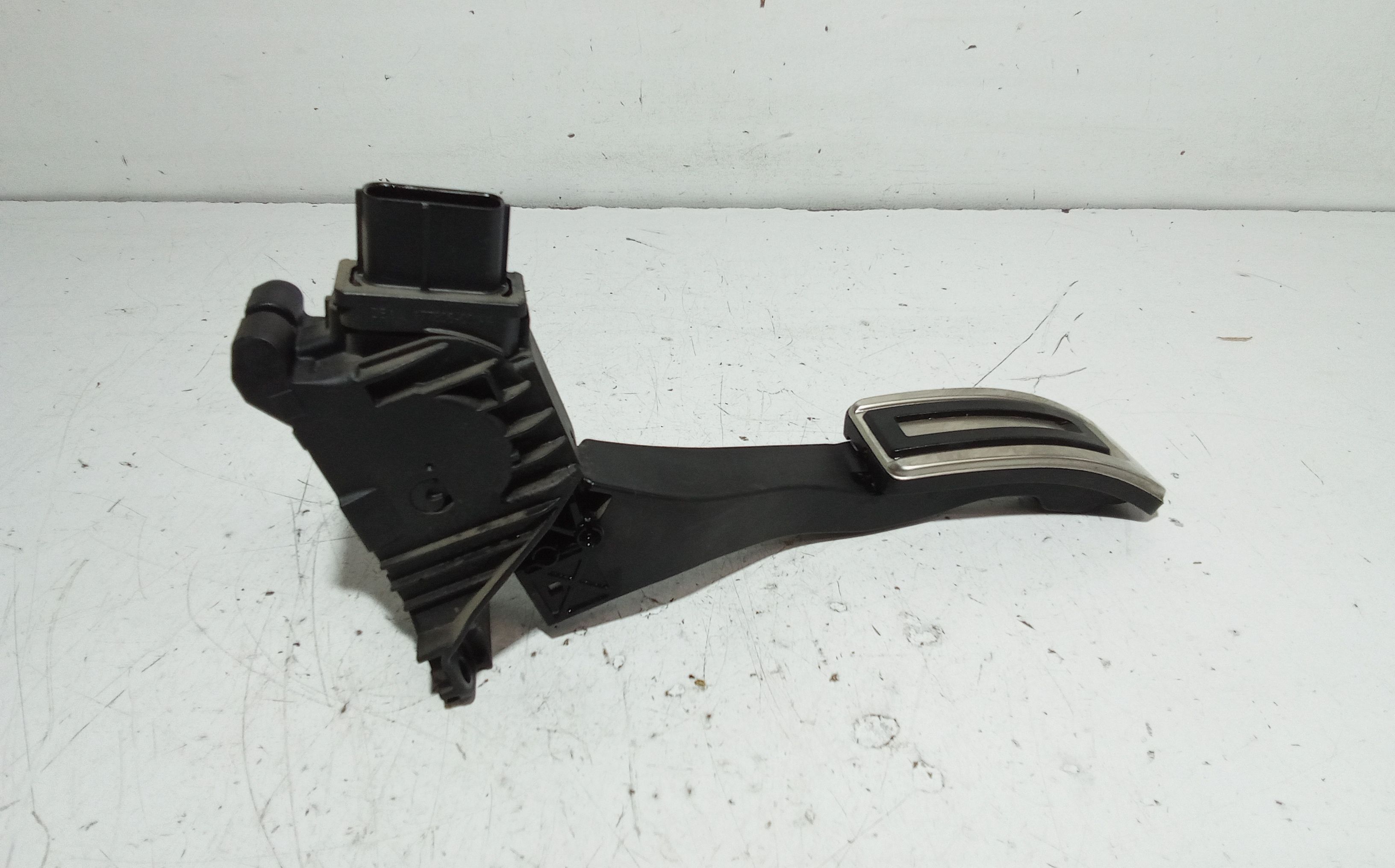 Pedale acceleratore AUDI Q2 Serie (GAB) (16>)