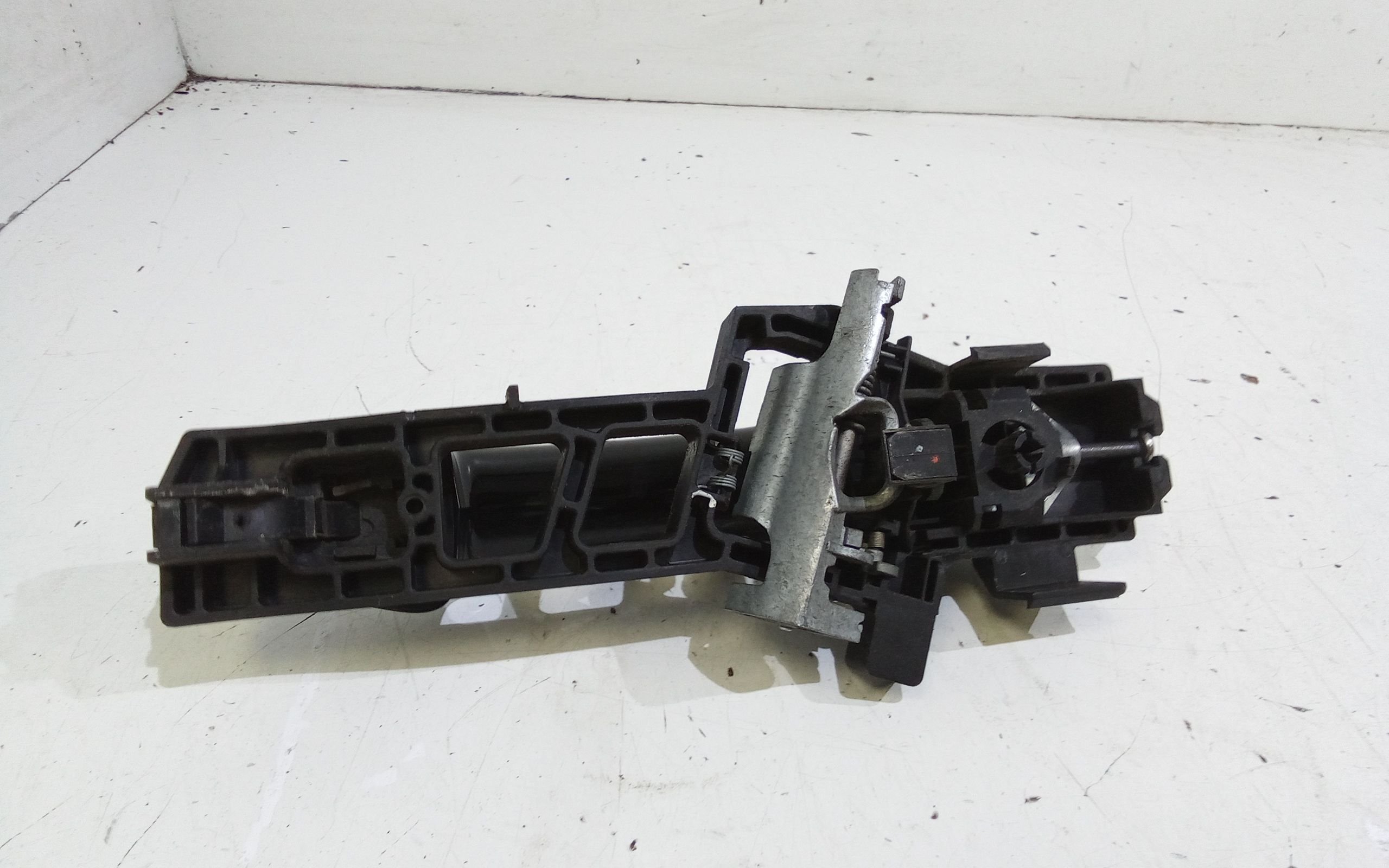 Maniglia esterna Posteriore Destra FORD Fiesta 6 Serie