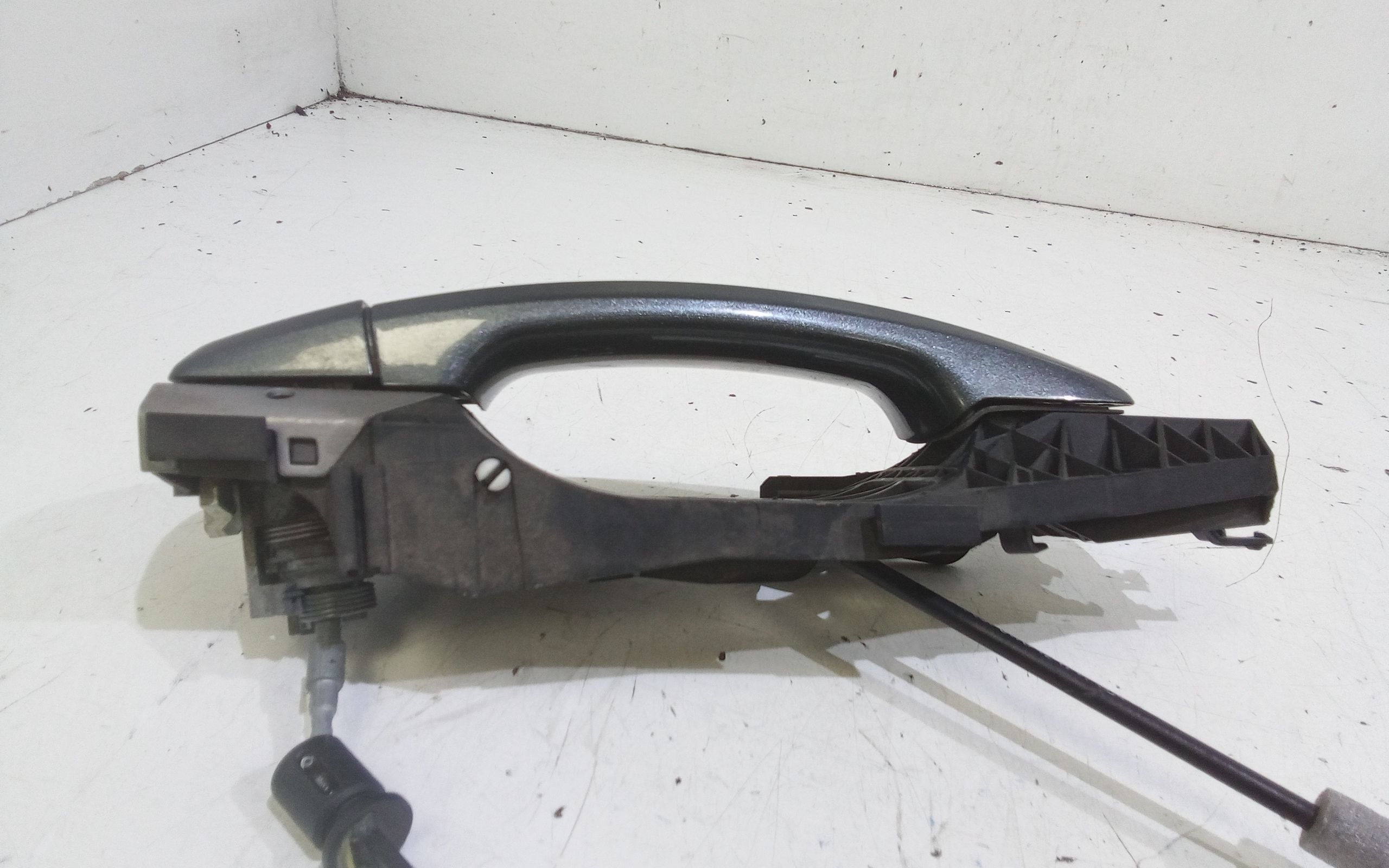 Maniglia esterna Anteriore Sinistra AUDI Q2 Serie (GAB) (16>)