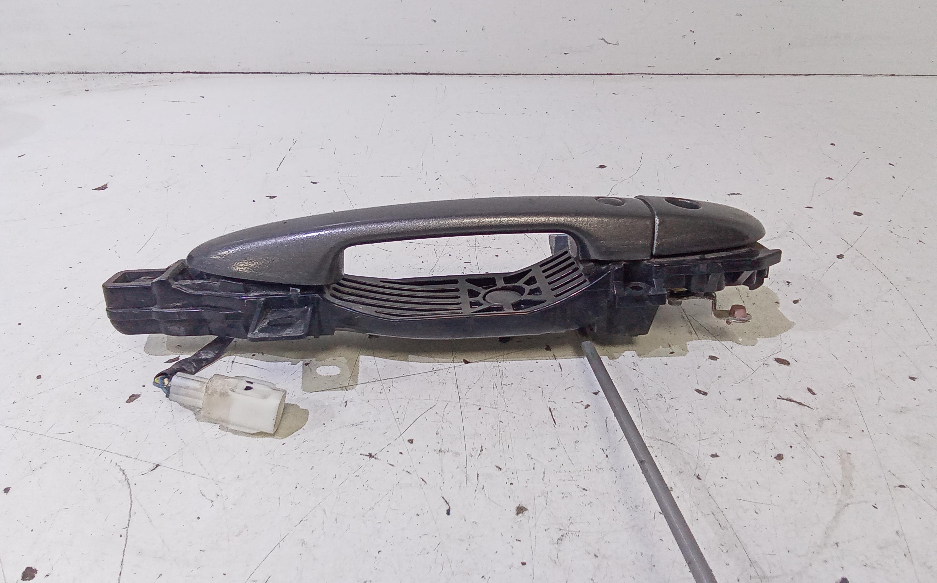 Maniglia esterna Anteriore Sinistra MAZDA 3 Berlina Serie (09>13)