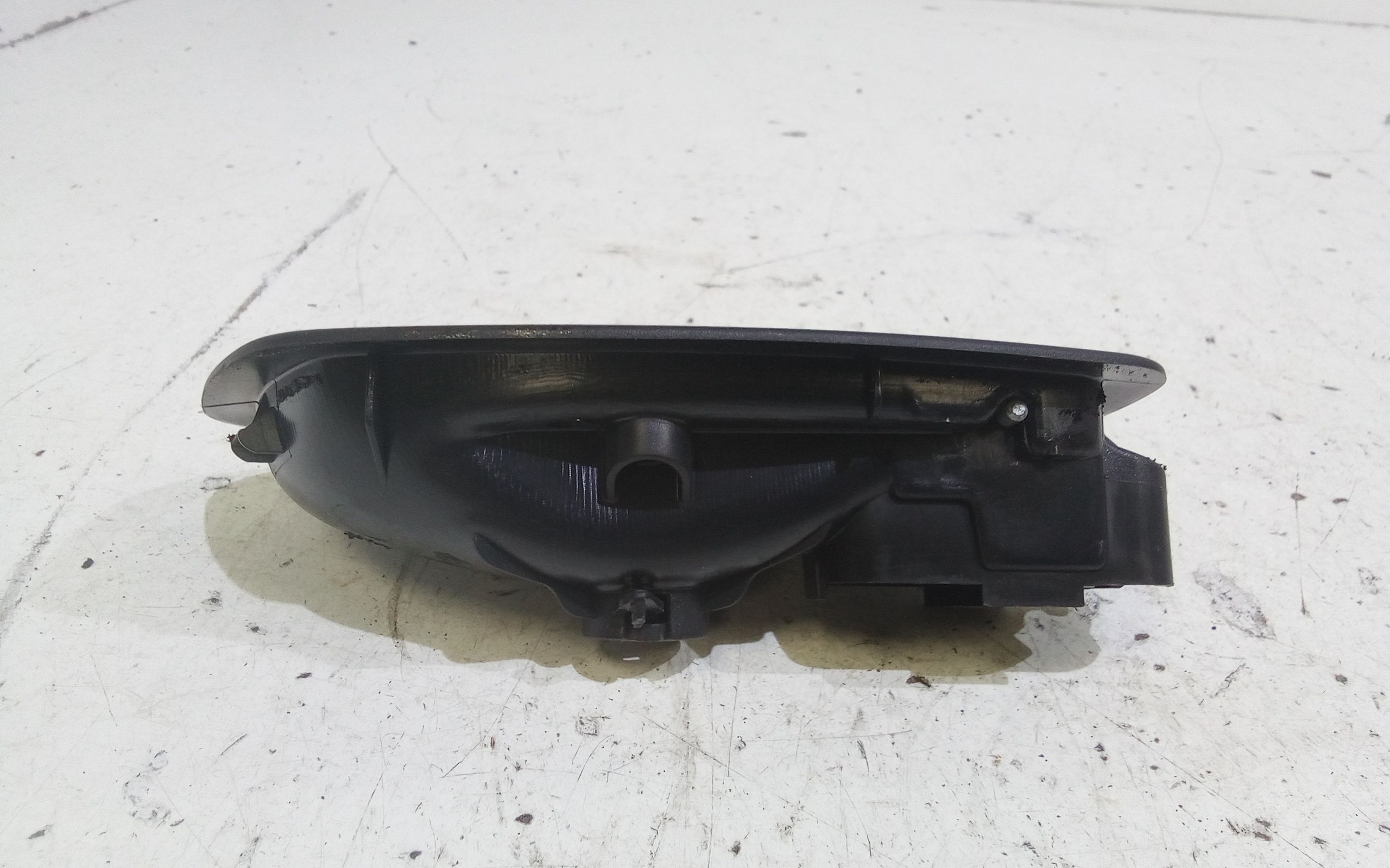 Maniglia esterna Anteriore Destra RENAULT Megane III (08>16)