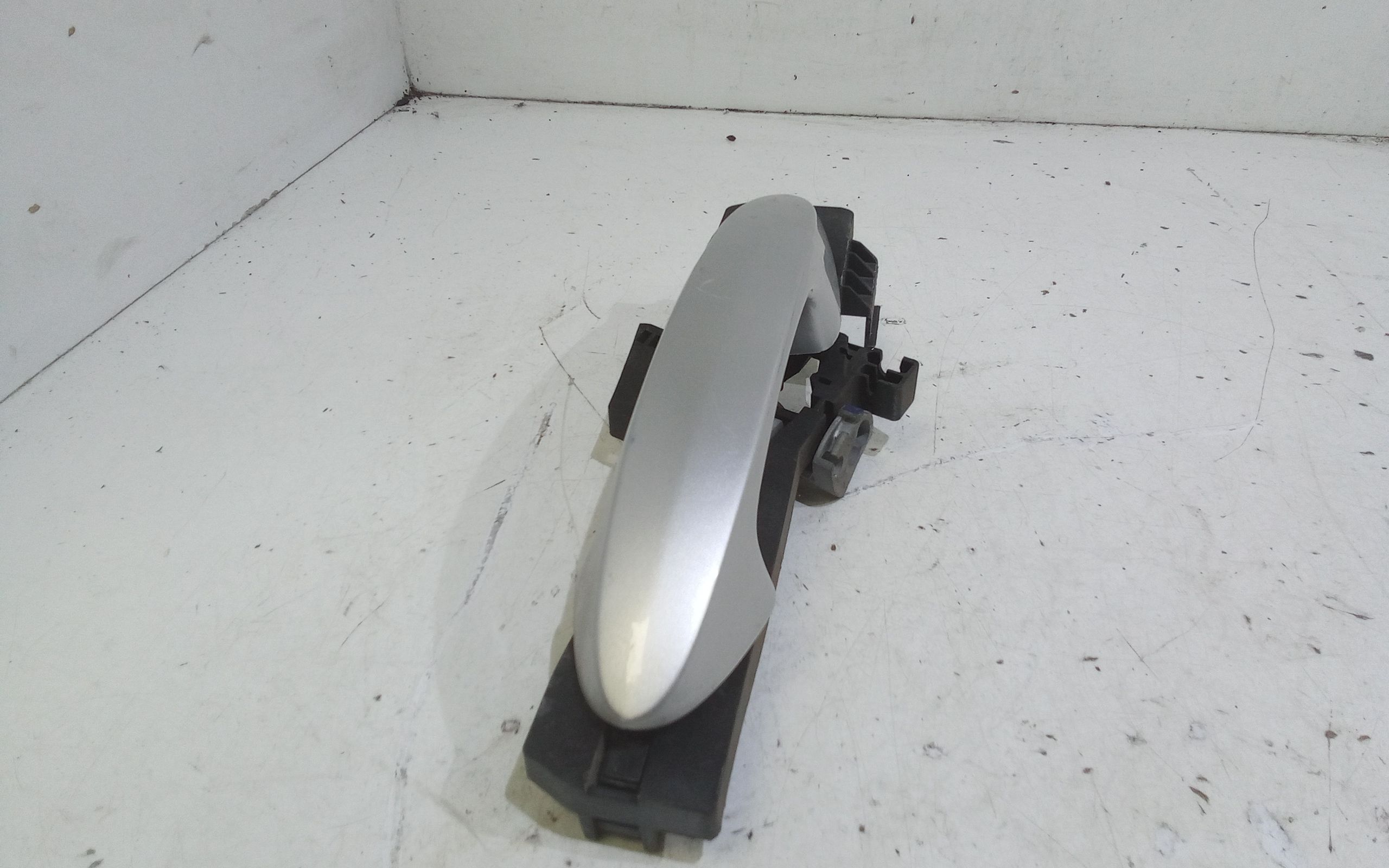 Maniglia esterna Anteriore Destra FORD Fiesta 6 Serie