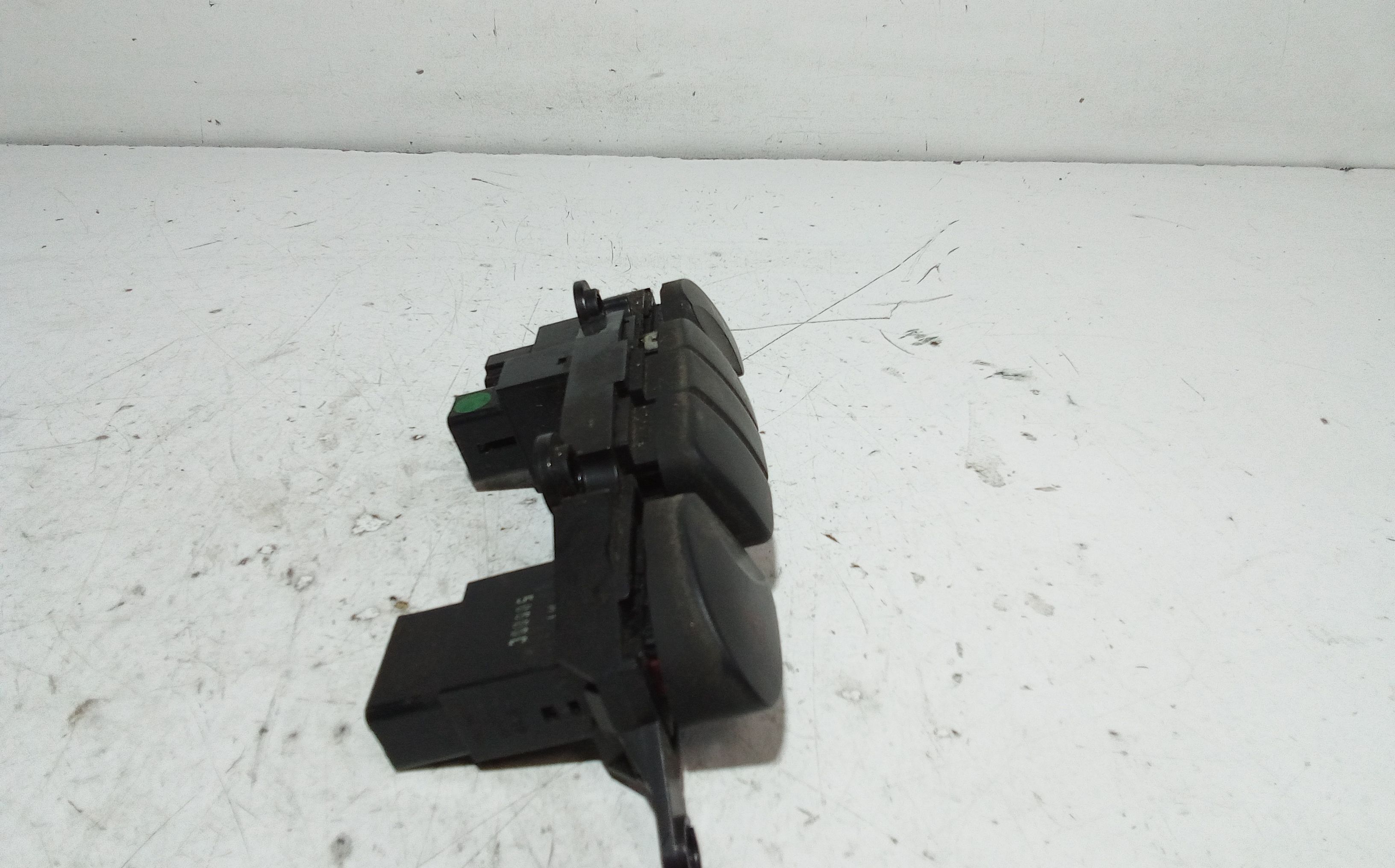 Pulsantiera Centrale HYUNDAI H1 1 Serie Furgonato