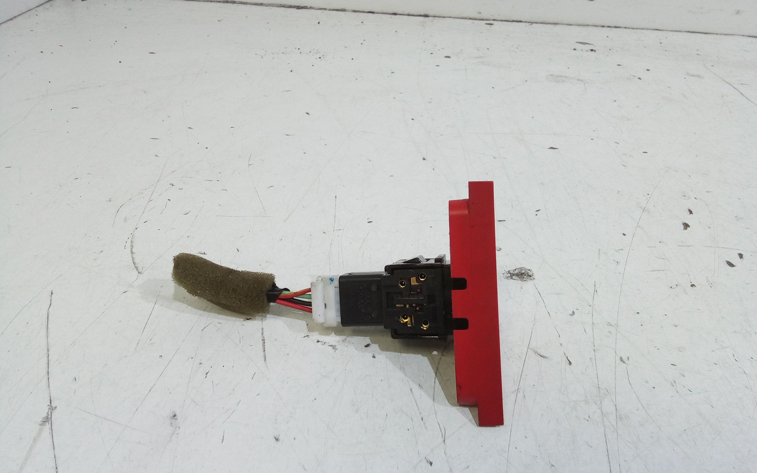 Pulsante luci di emergenza RENAULT Koleos 1 Serie