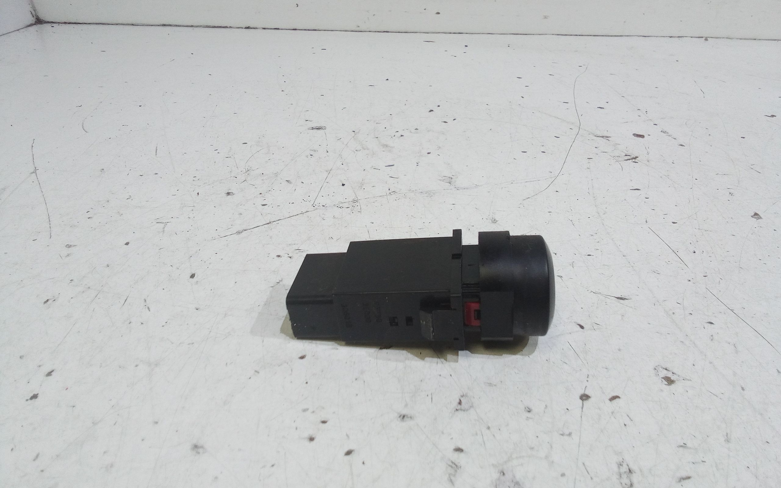 Pulsante luci di emergenza KIA Sorento 1 Serie