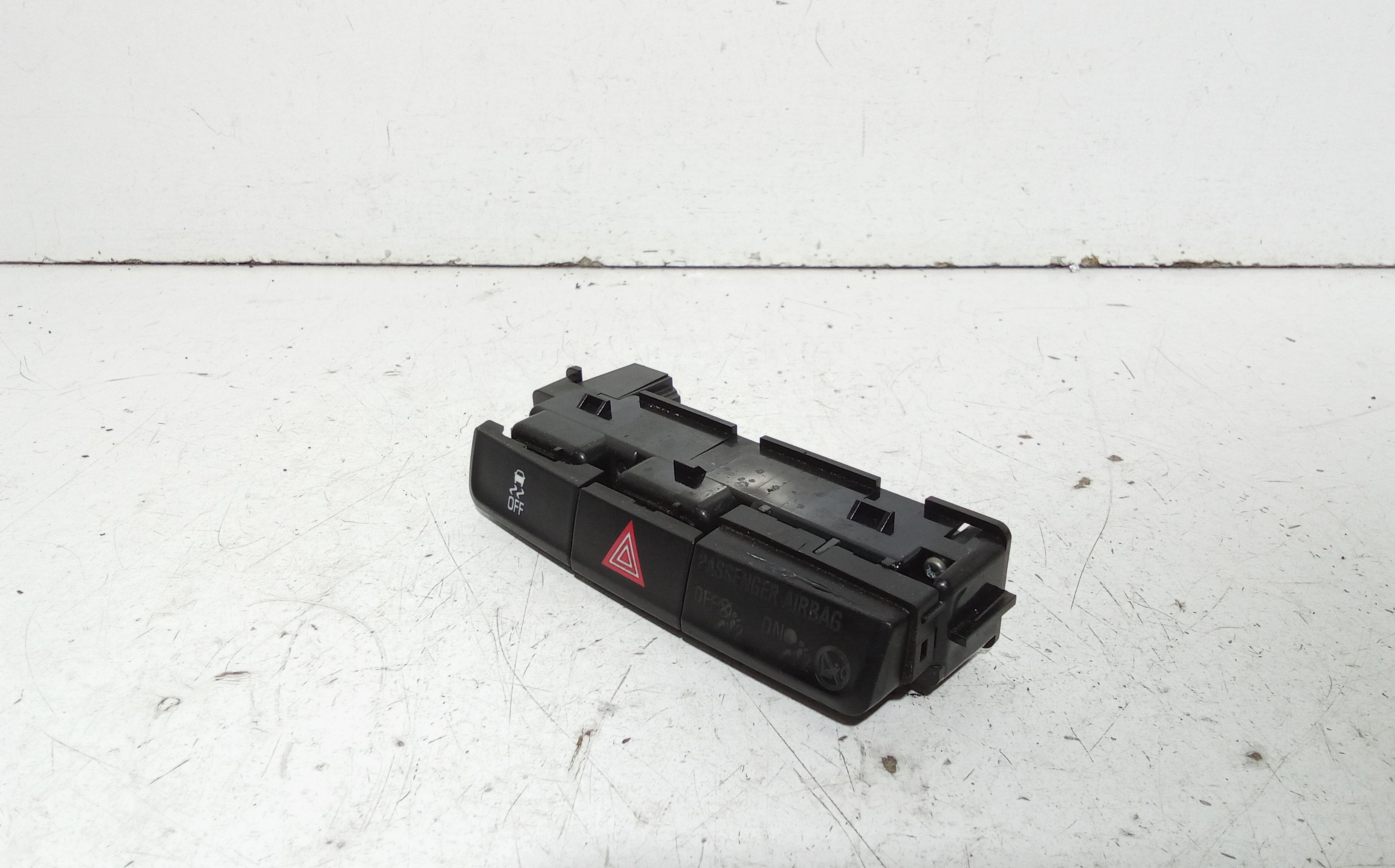 Pulsante luci di emergenza OPEL Mokka 1 Serie