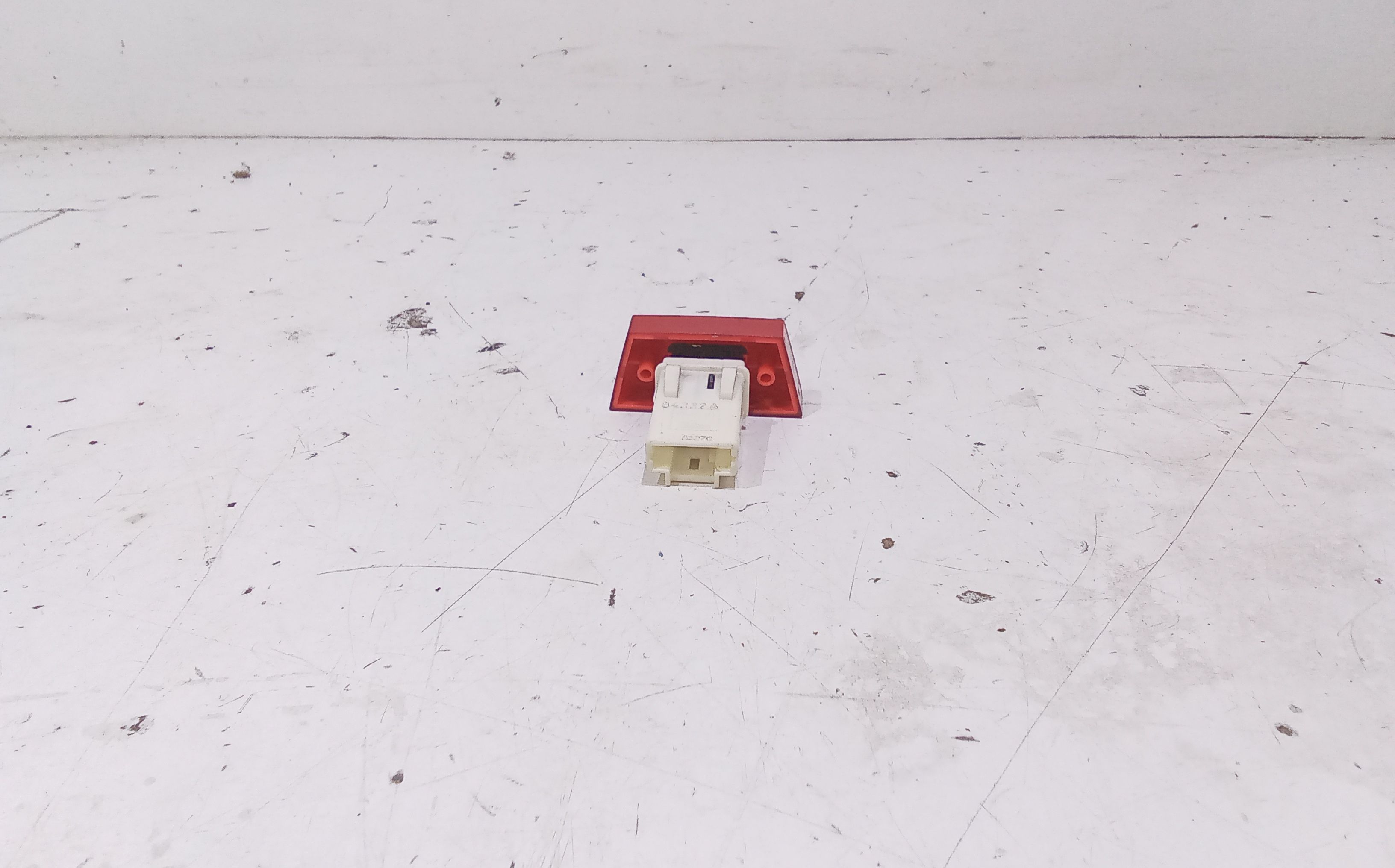 Pulsante luci di emergenza PEUGEOT 107 1 Serie