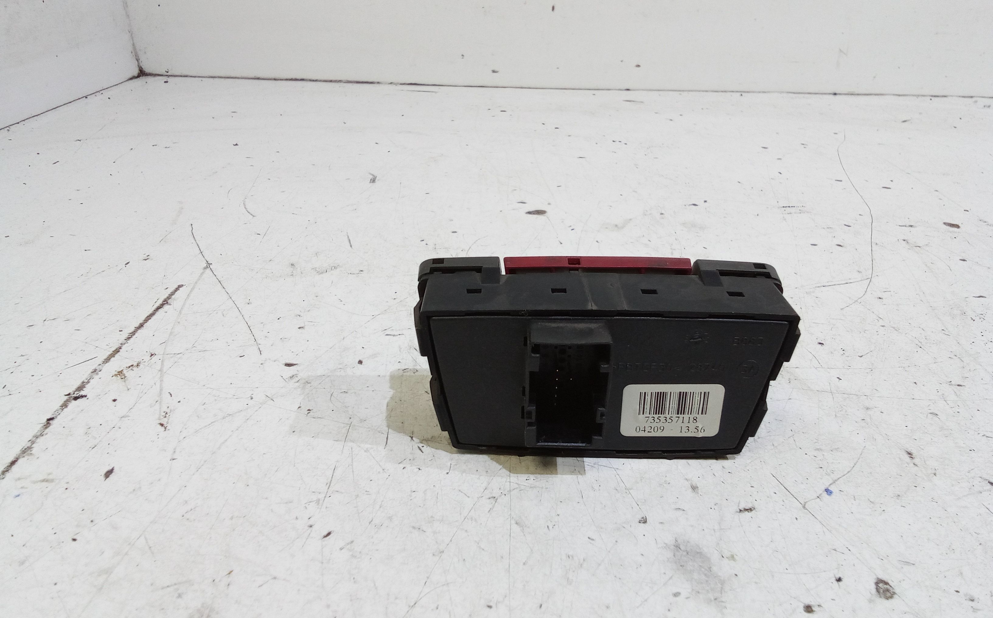 Pulsante luci di emergenza FIAT Panda 2 Serie