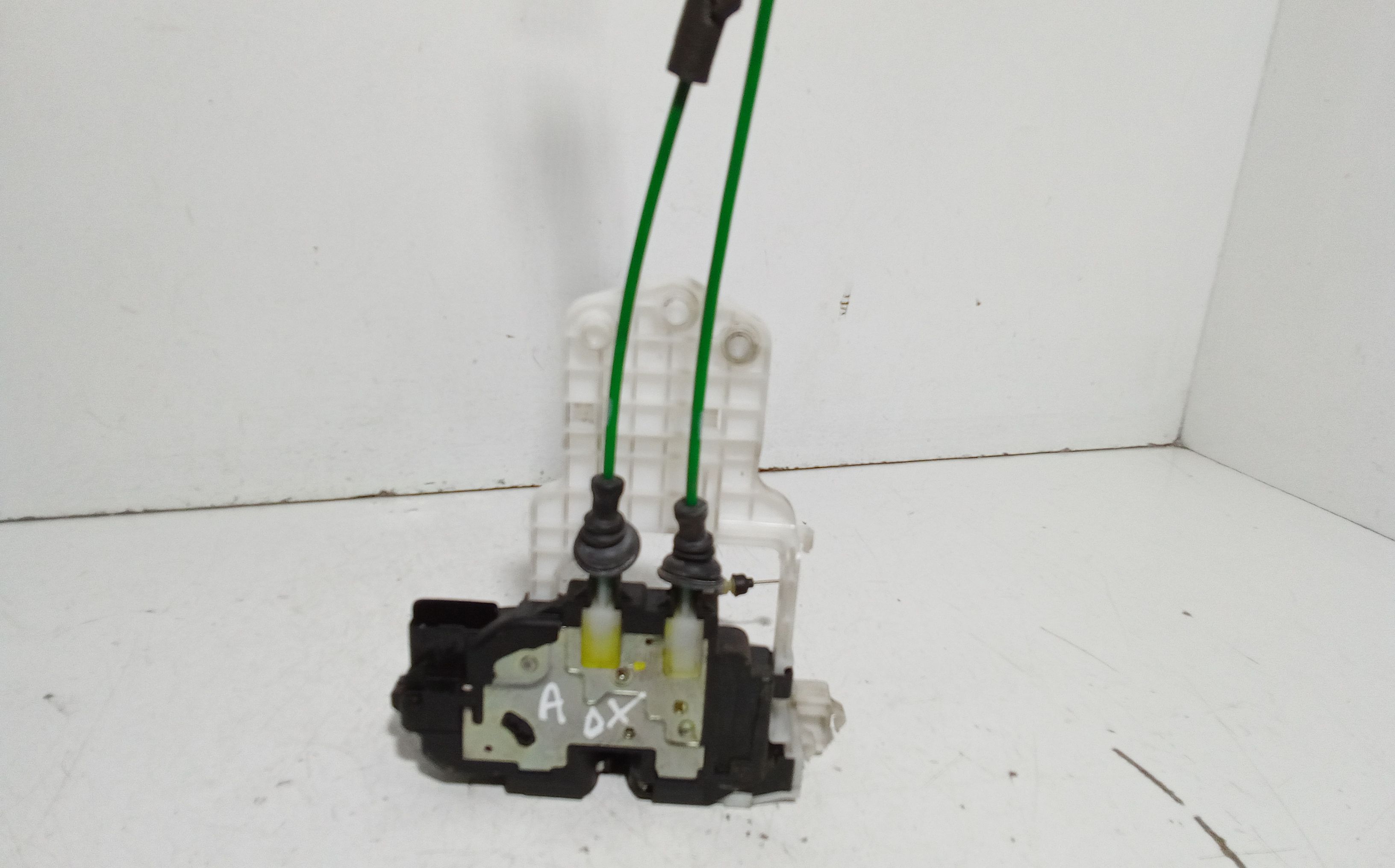 Serratura Anteriore Destra HYUNDAI i30 Serie (07>11)