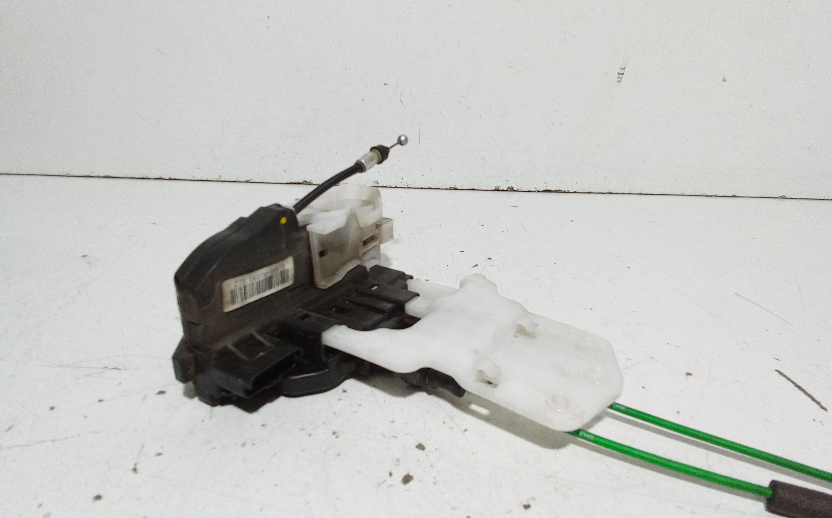 Serratura Anteriore Destra HYUNDAI i30 Serie (07>11)