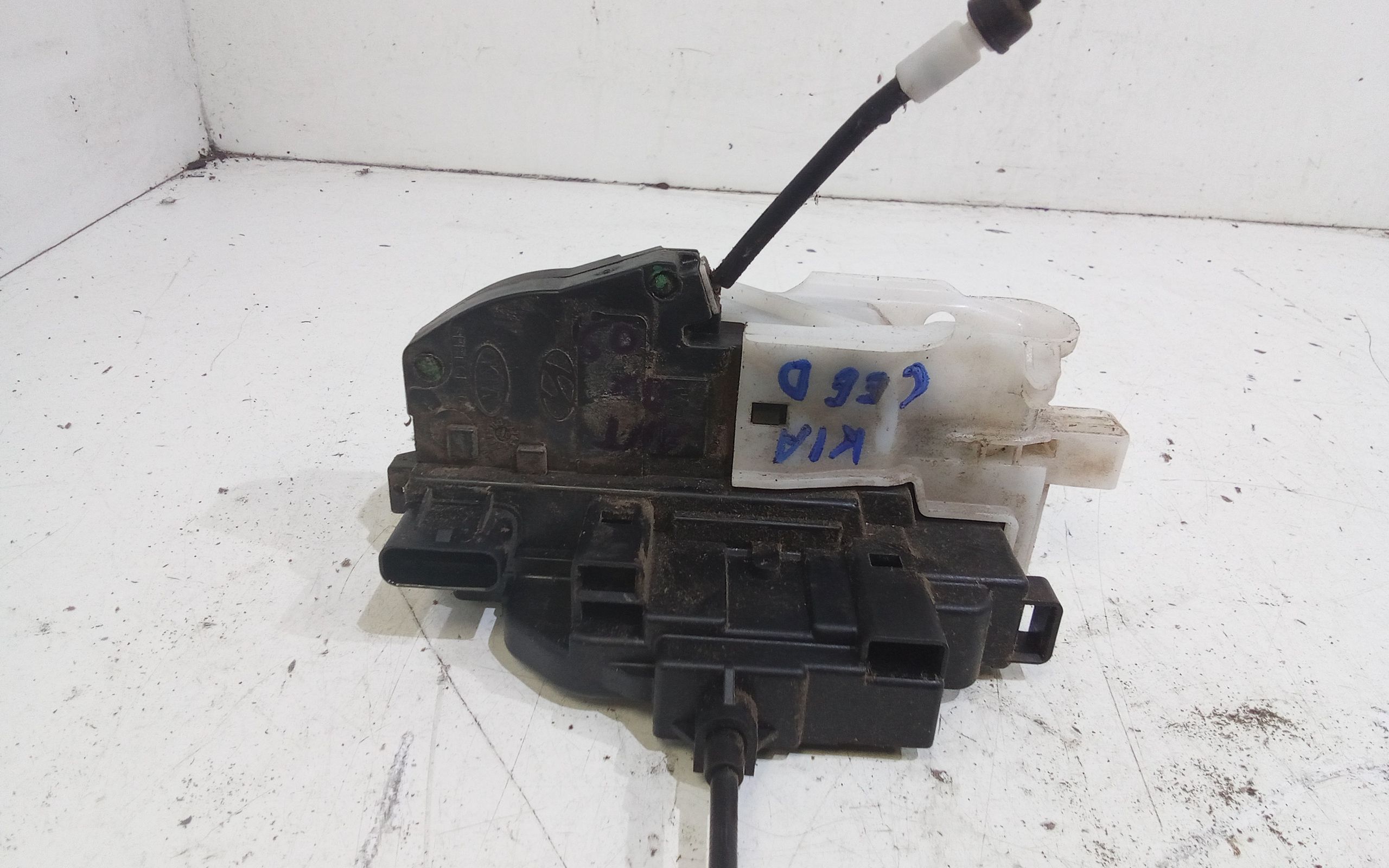 Serratura Anteriore Destra KIA Cee d 1 Serie