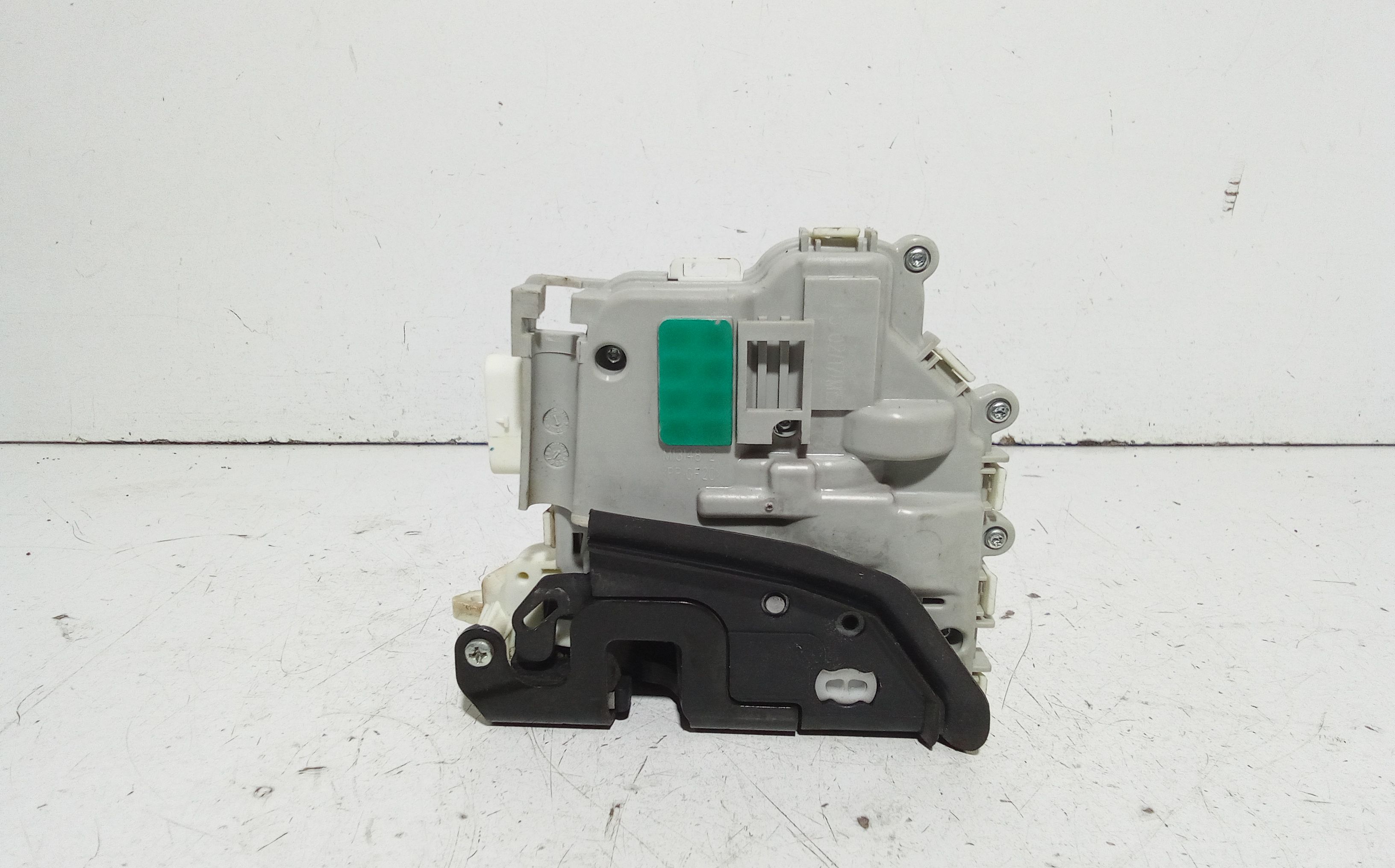 Serratura Anteriore Destra AUDI Q2 Serie (GAB) (16>)