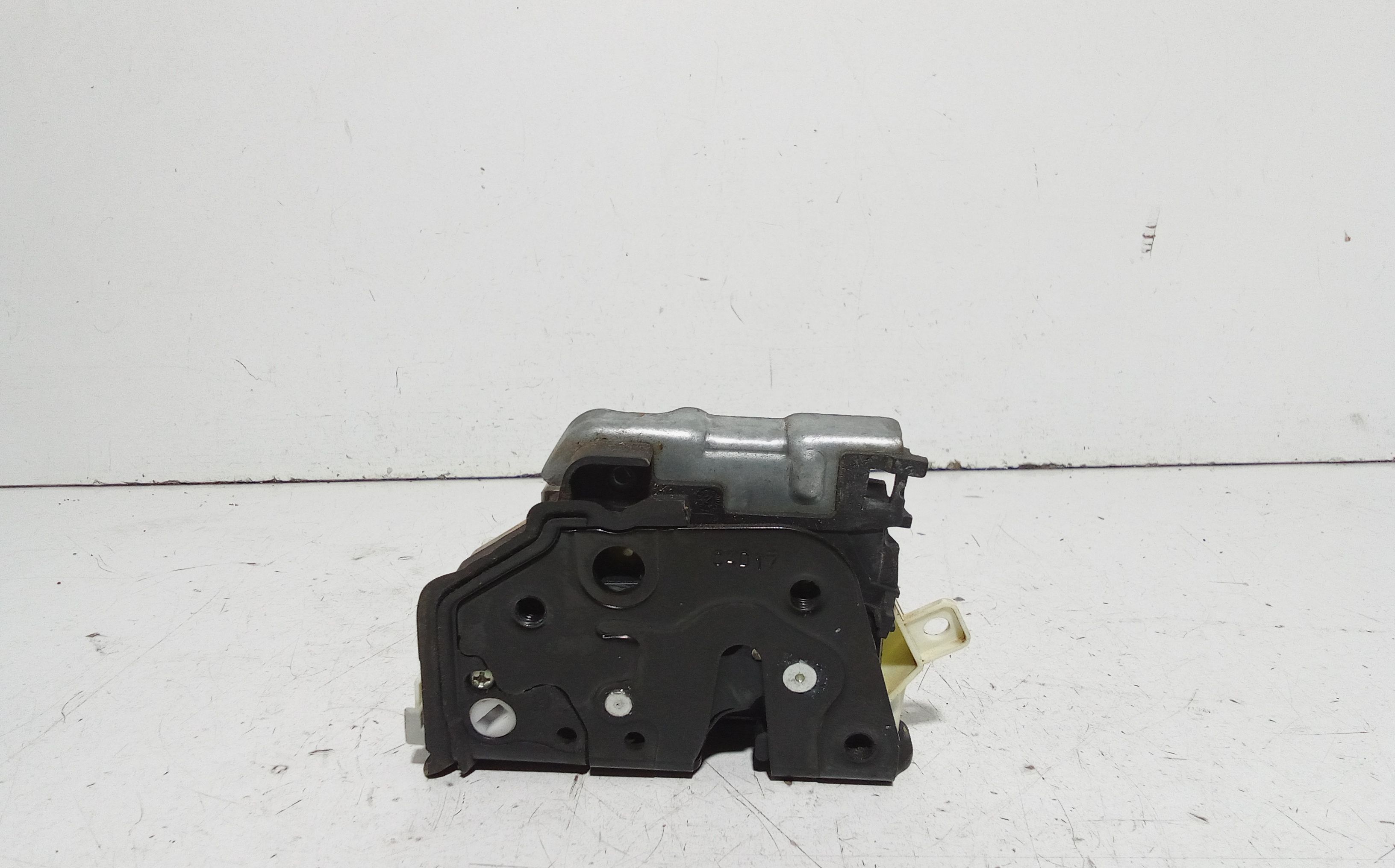 Serratura Anteriore Destra AUDI Q2 Serie (GAB) (16>)