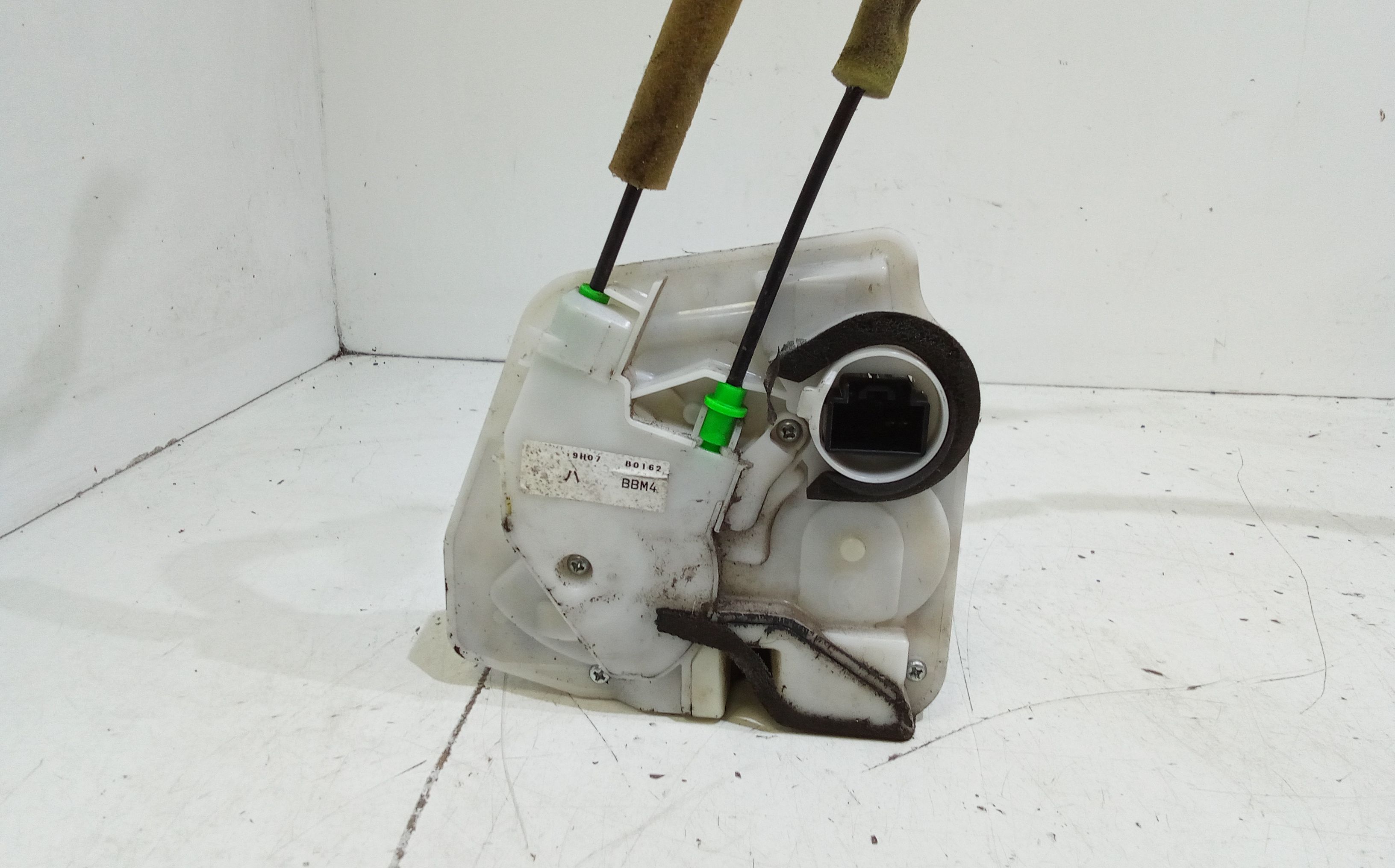 Serratura Anteriore Destra MAZDA 3 Berlina Serie (09>13)