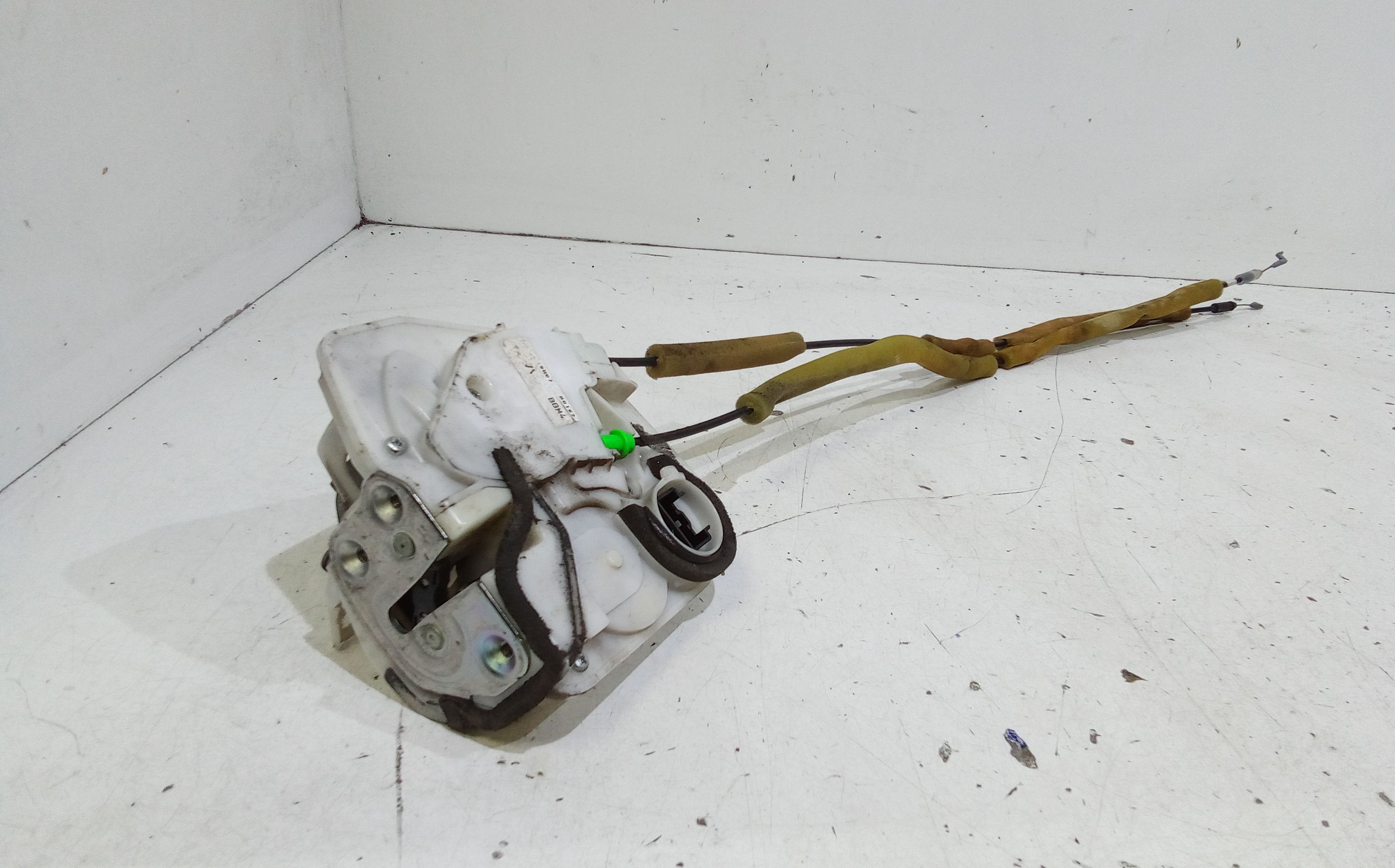 Serratura Anteriore Destra MAZDA 3 Berlina Serie (09>13)