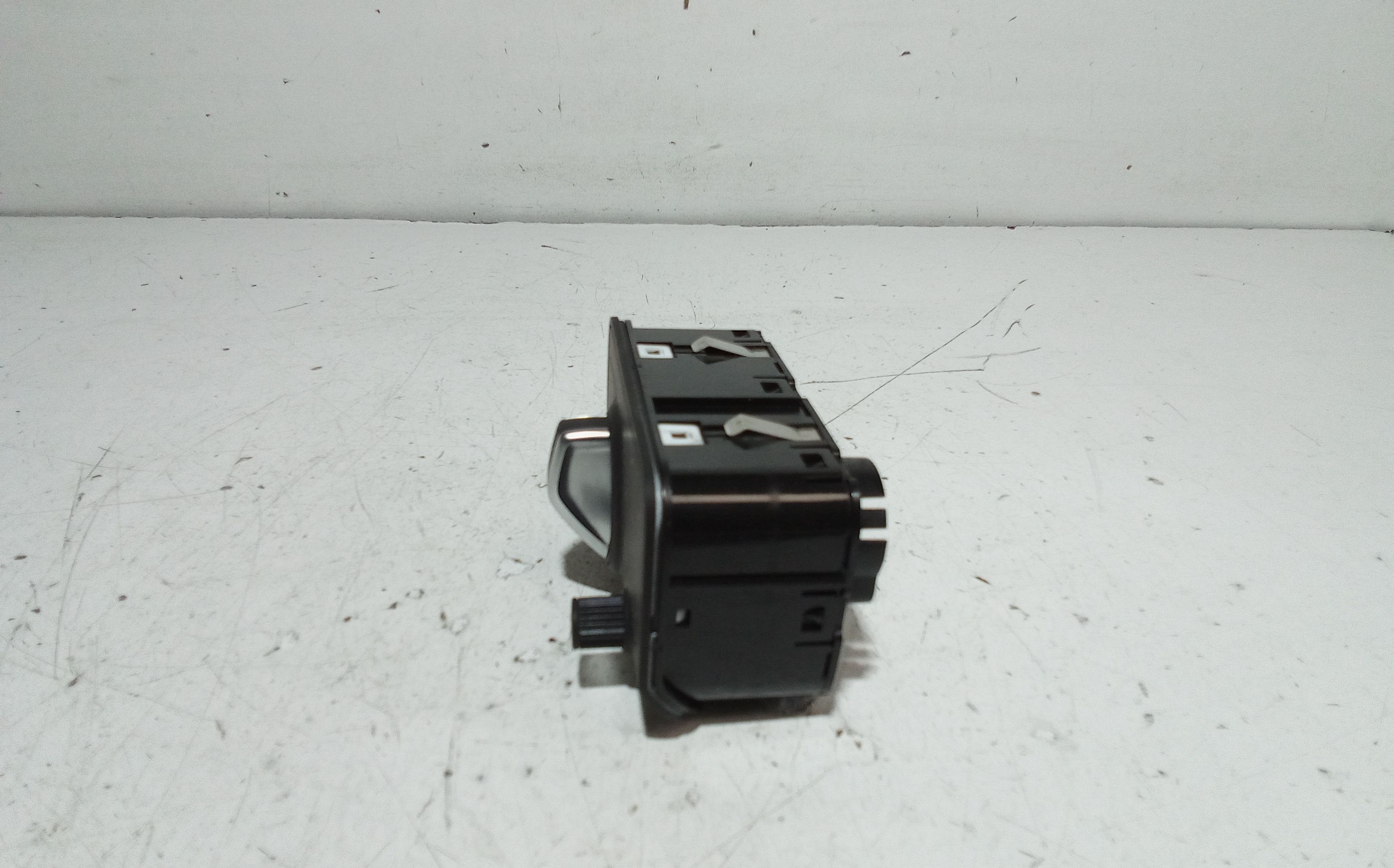 Interruttore comando luci AUDI Q2 Serie (GAB) (16>)