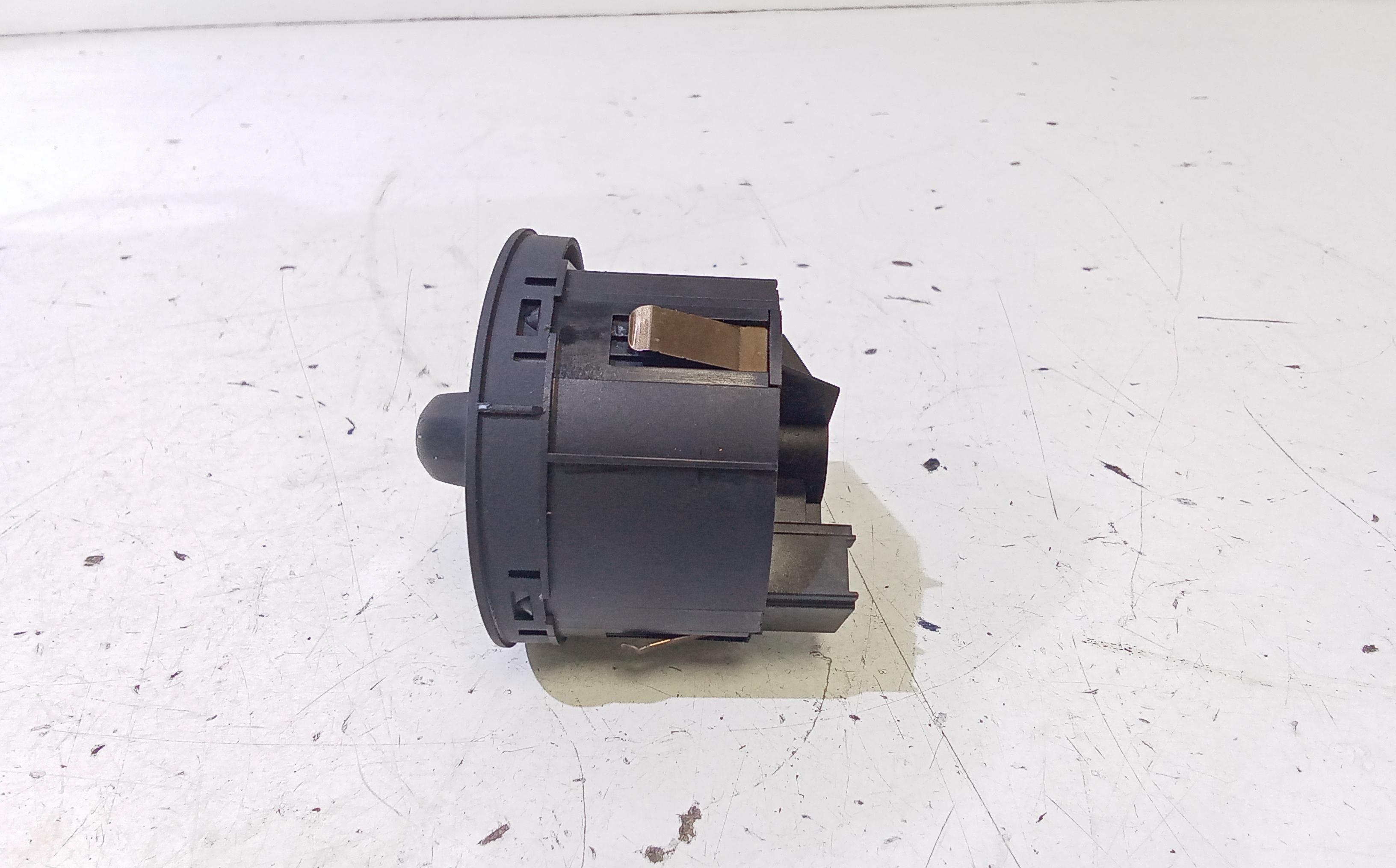 Interruttore comando luci AUDI A6 Allroad Serie C6 (4FH) (06>12)