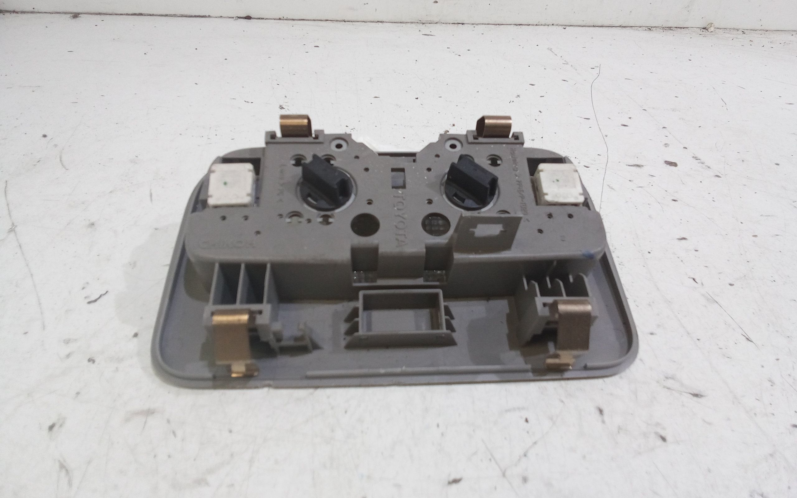 Plafoniera TOYOTA Yaris Serie (05>08)