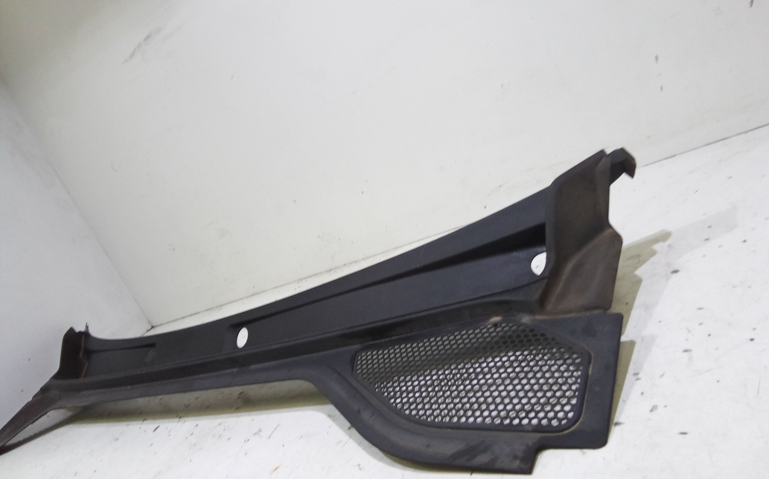 Griglia Gocciolatoio ant. AUDI Q2 Serie (GAB) (16>)