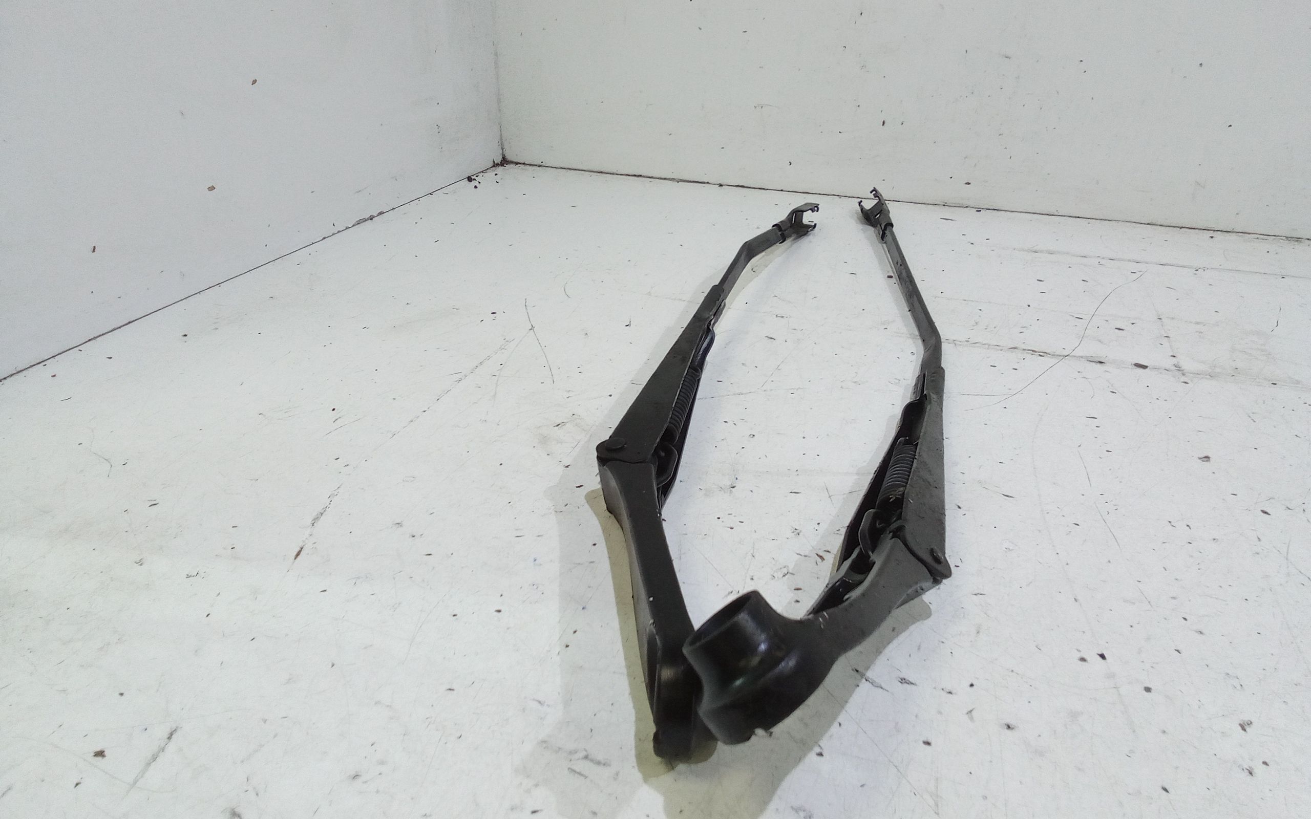 Bracci Tergi ant. AUDI Q2 Serie (GAB) (16>)