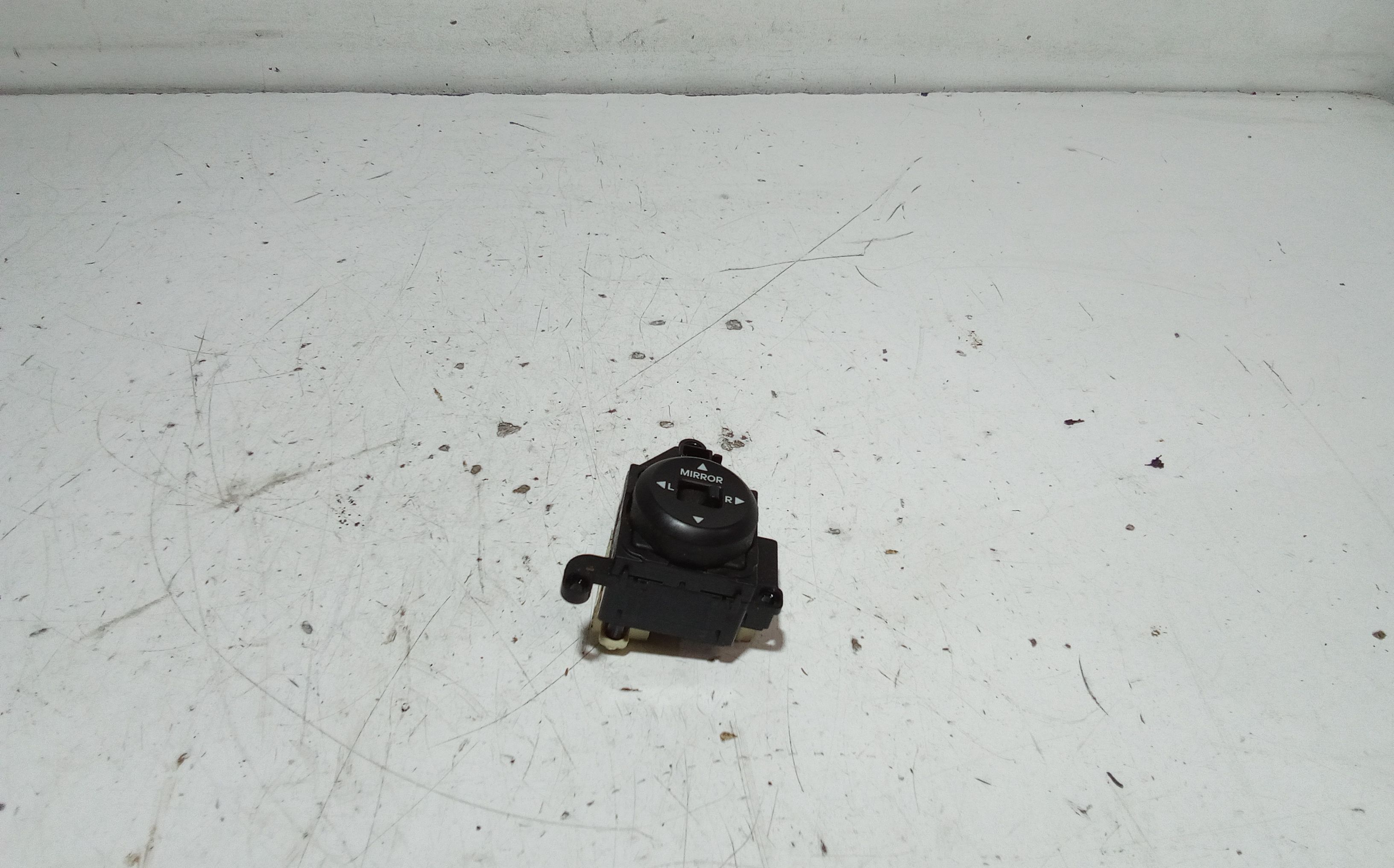 Regolatore specchietti retrovisori HYUNDAI i30 Serie (07>11)