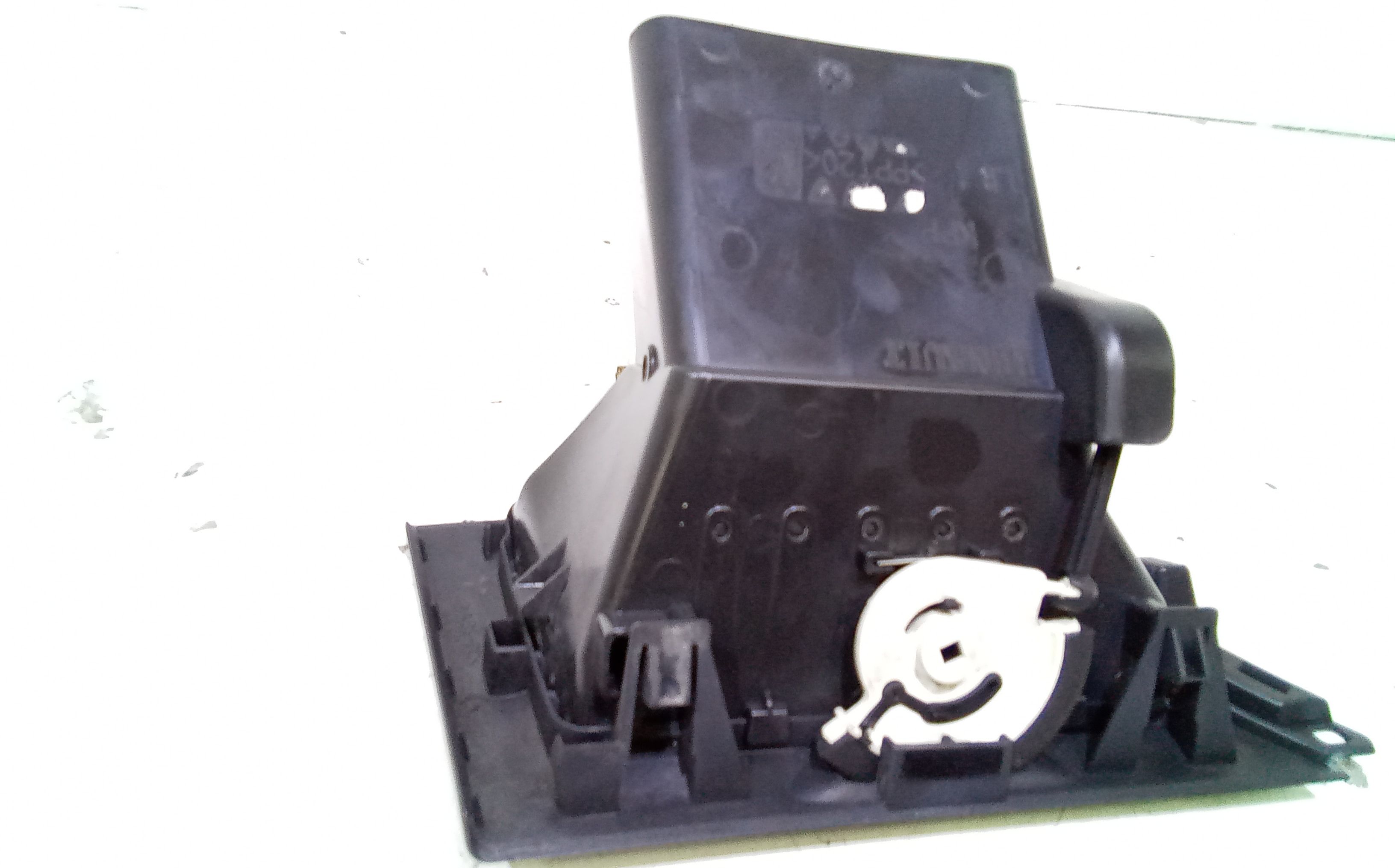 Bocchetta aria cruscotto lato passeggero RENAULT Megane III (08>16)