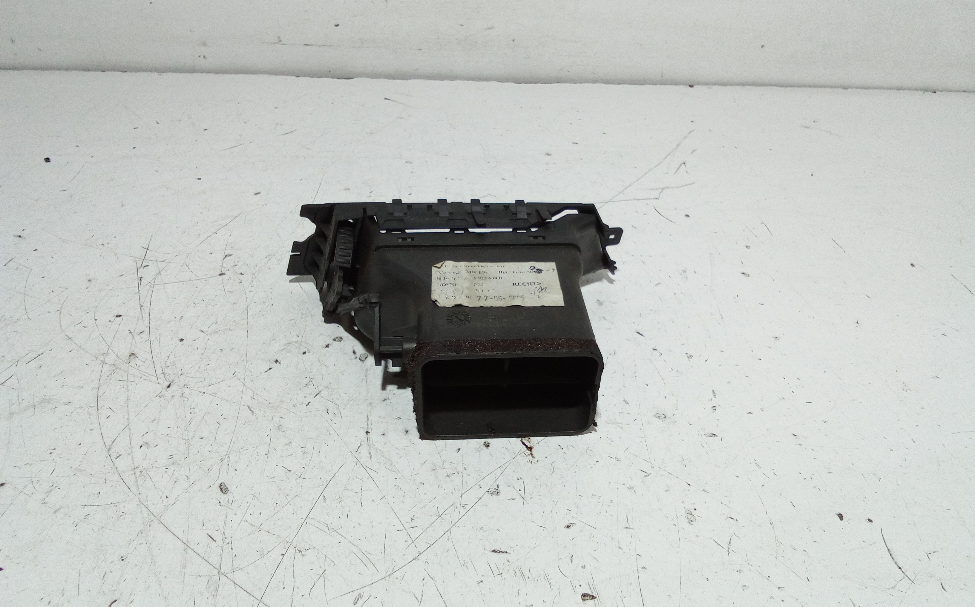 Bocchetta aria cruscotto lato passeggero BMW Serie 3 E90 Berlina