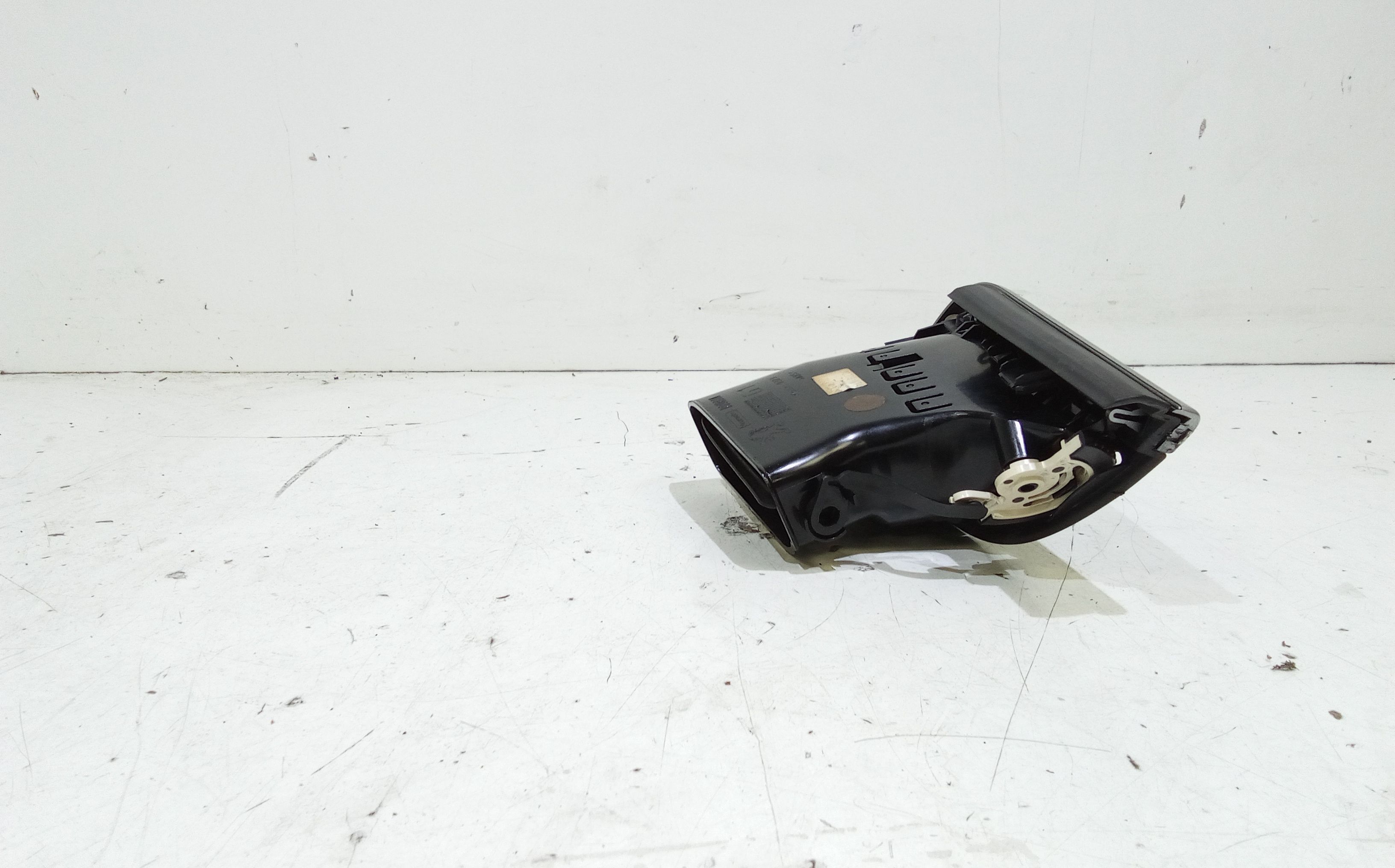 Bocchetta aria cruscotto lato passeggero PEUGEOT 207 1 Serie