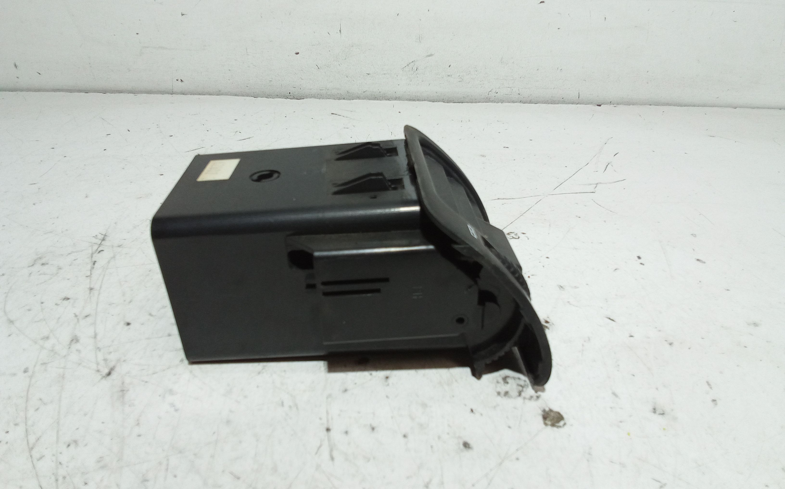 Bocchetta aria cruscotto lato passeggero MERCEDES ML W163 2 Serie