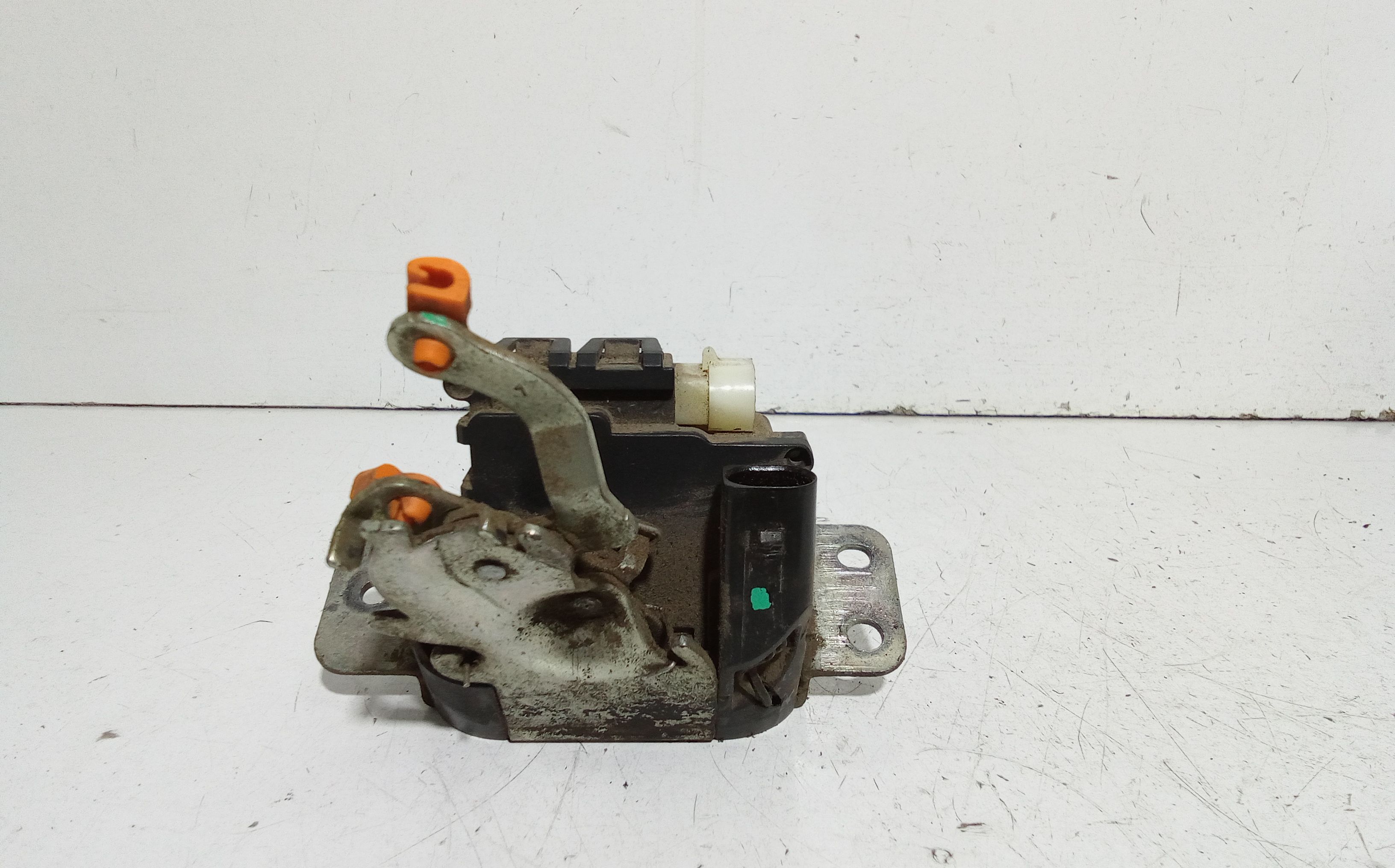 Serratura Cofano Posteriore MITSUBISHI Colt Serie 3P (Z30)  (04>12)