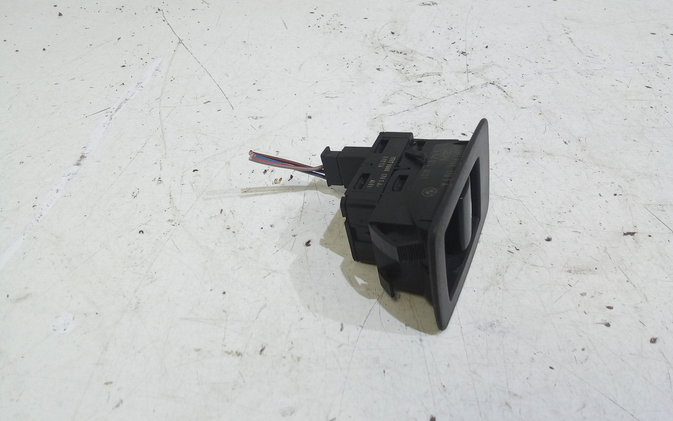 Pulsantiera Posteriore Sinistra BMW Serie 3 E90 Berlina