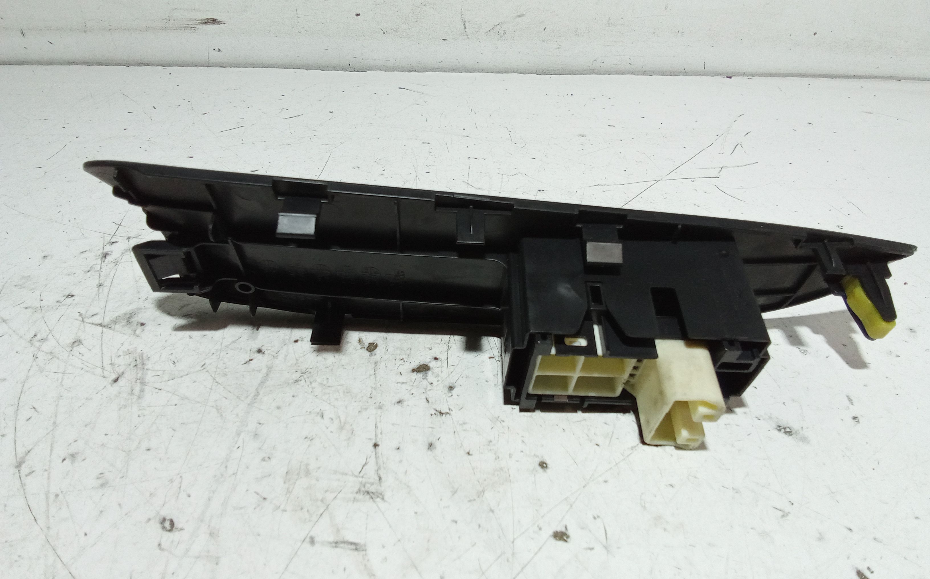 Pulsantiera Posteriore Sinistra TOYOTA Rav4 5 Serie