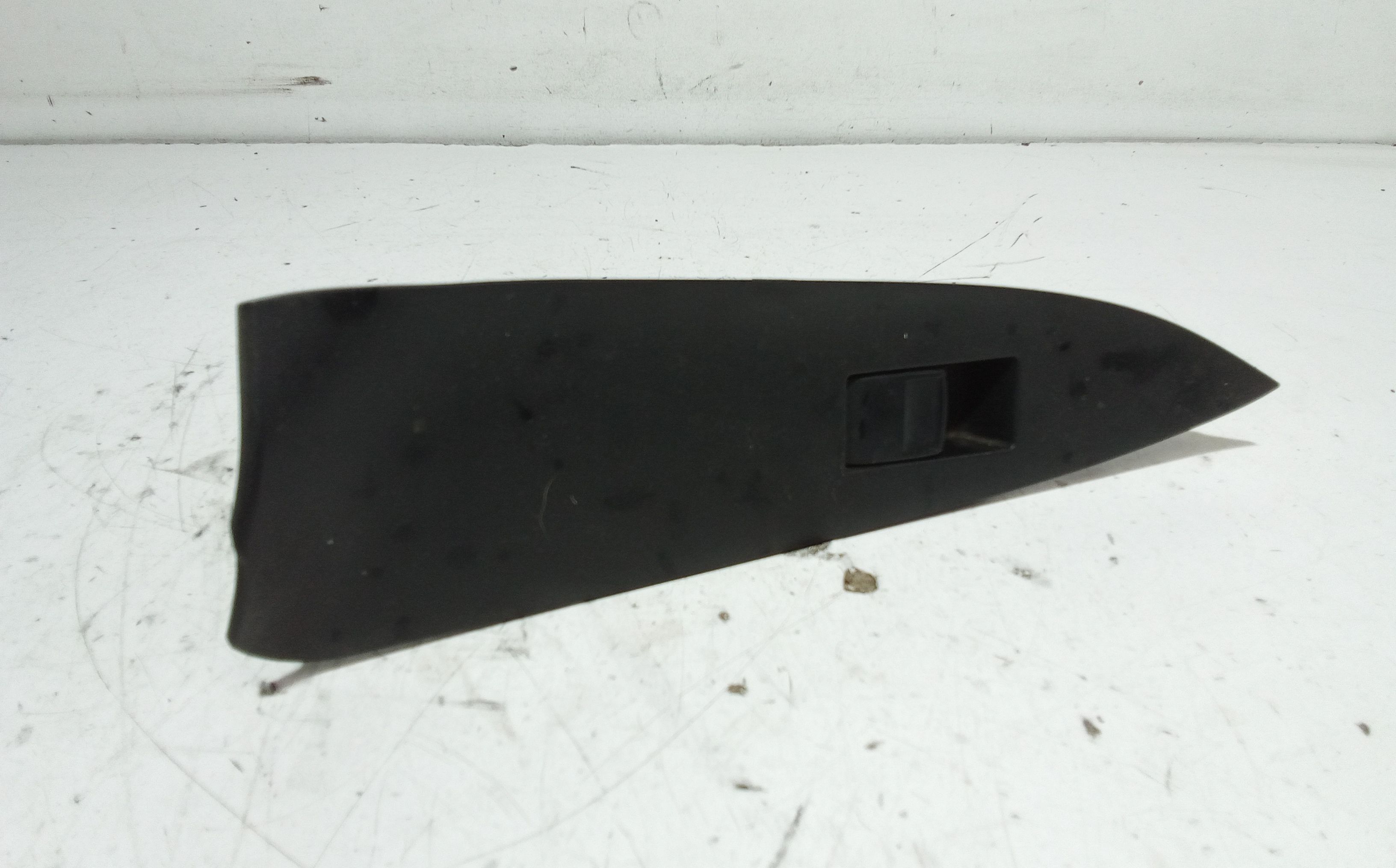 Pulsantiera Posteriore Sinistra TOYOTA Rav4 5 Serie