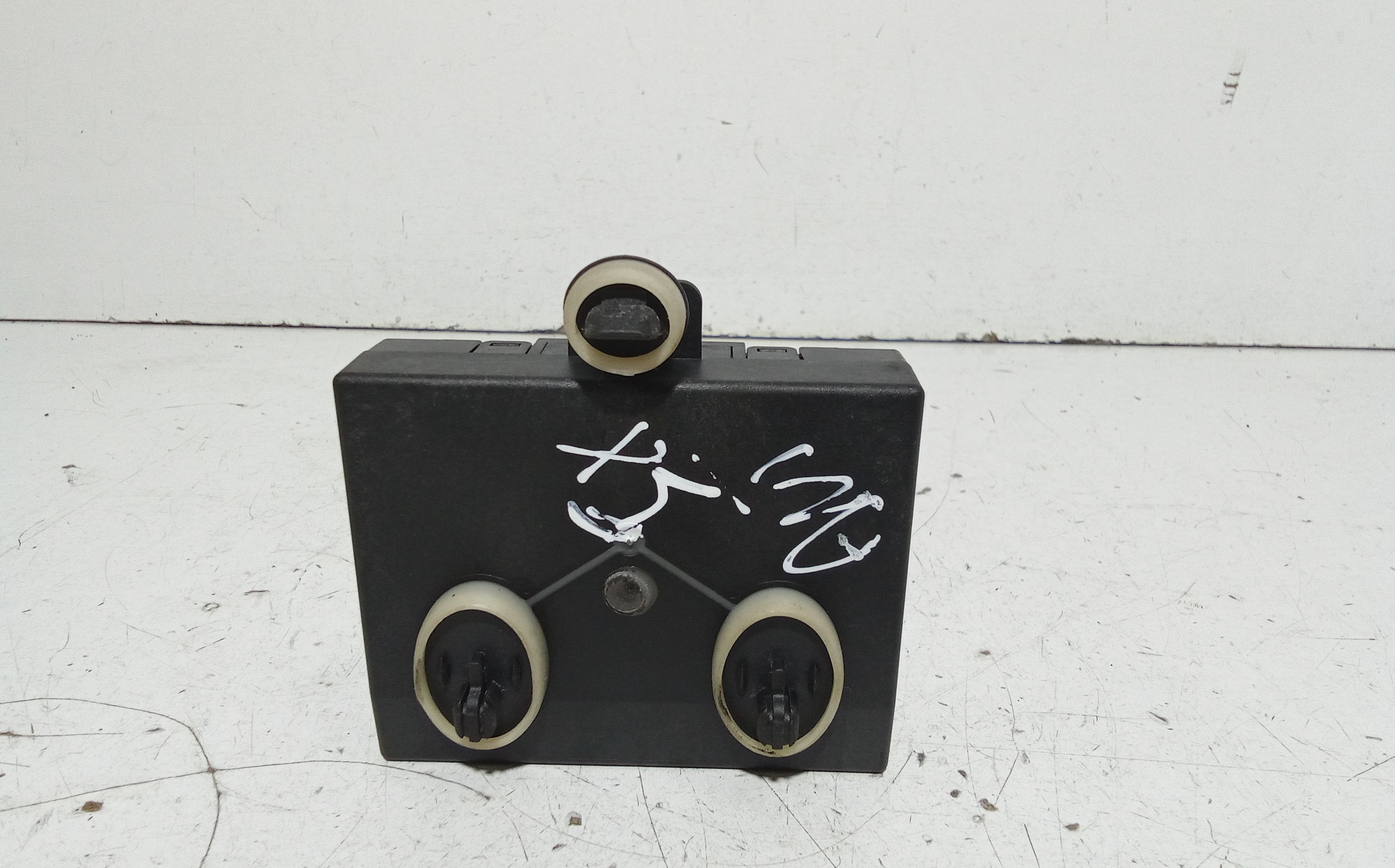 Centralina porta SX guida AUDI Q2 Serie (GAB) (16>)