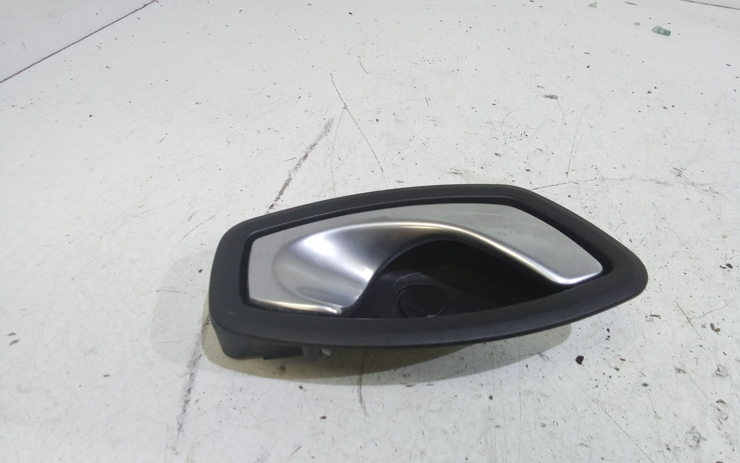 Maniglia interna Posteriore Destra RENAULT Megane III (08>16)