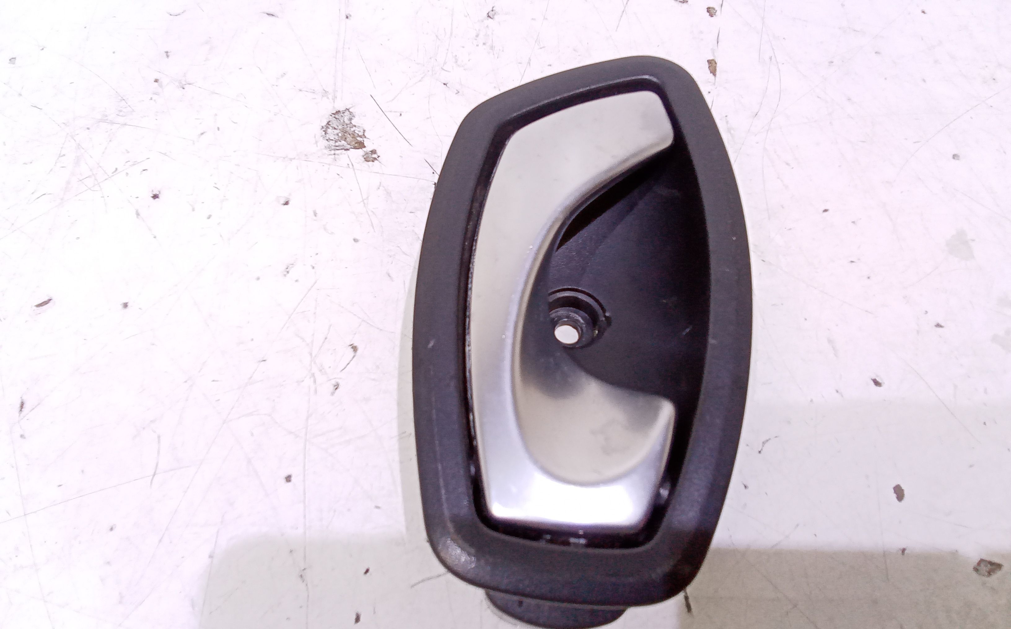 Maniglia interna Posteriore Destra RENAULT Megane III (08>16)