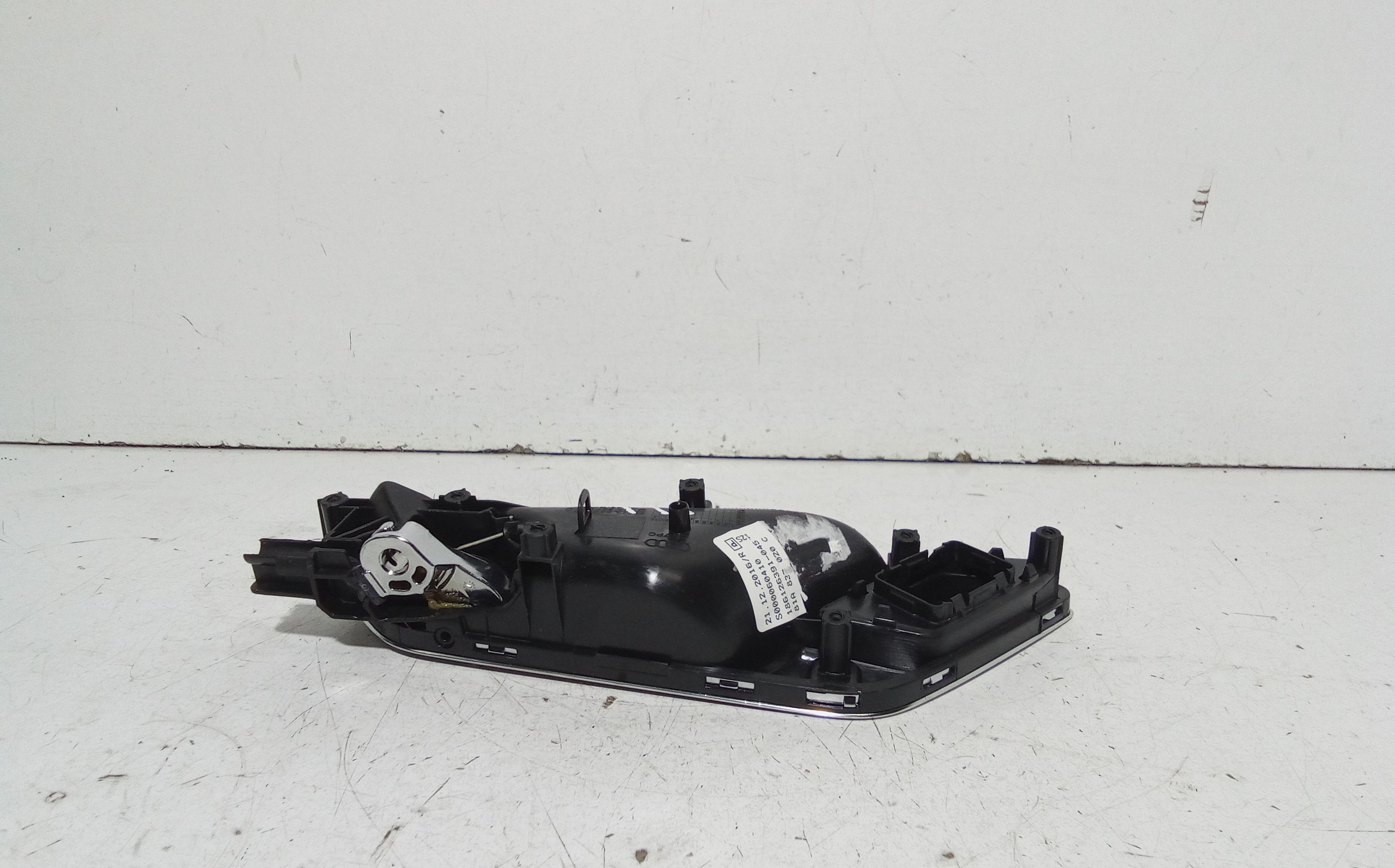 Maniglia interna Posteriore Destra AUDI Q2 Serie (GAB) (16>)