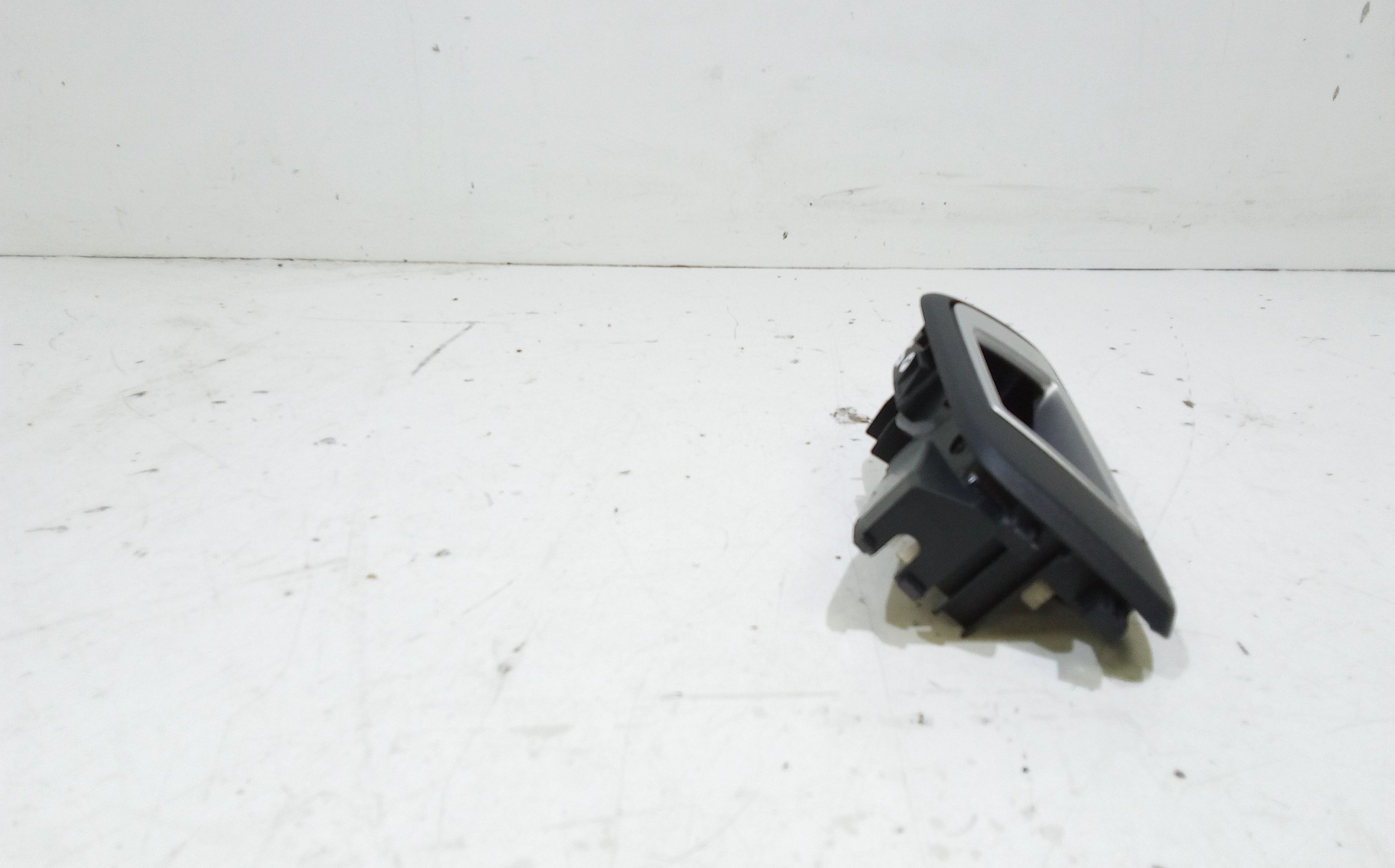 Maniglia interna Posteriore Destra FORD Fiesta 6 Serie