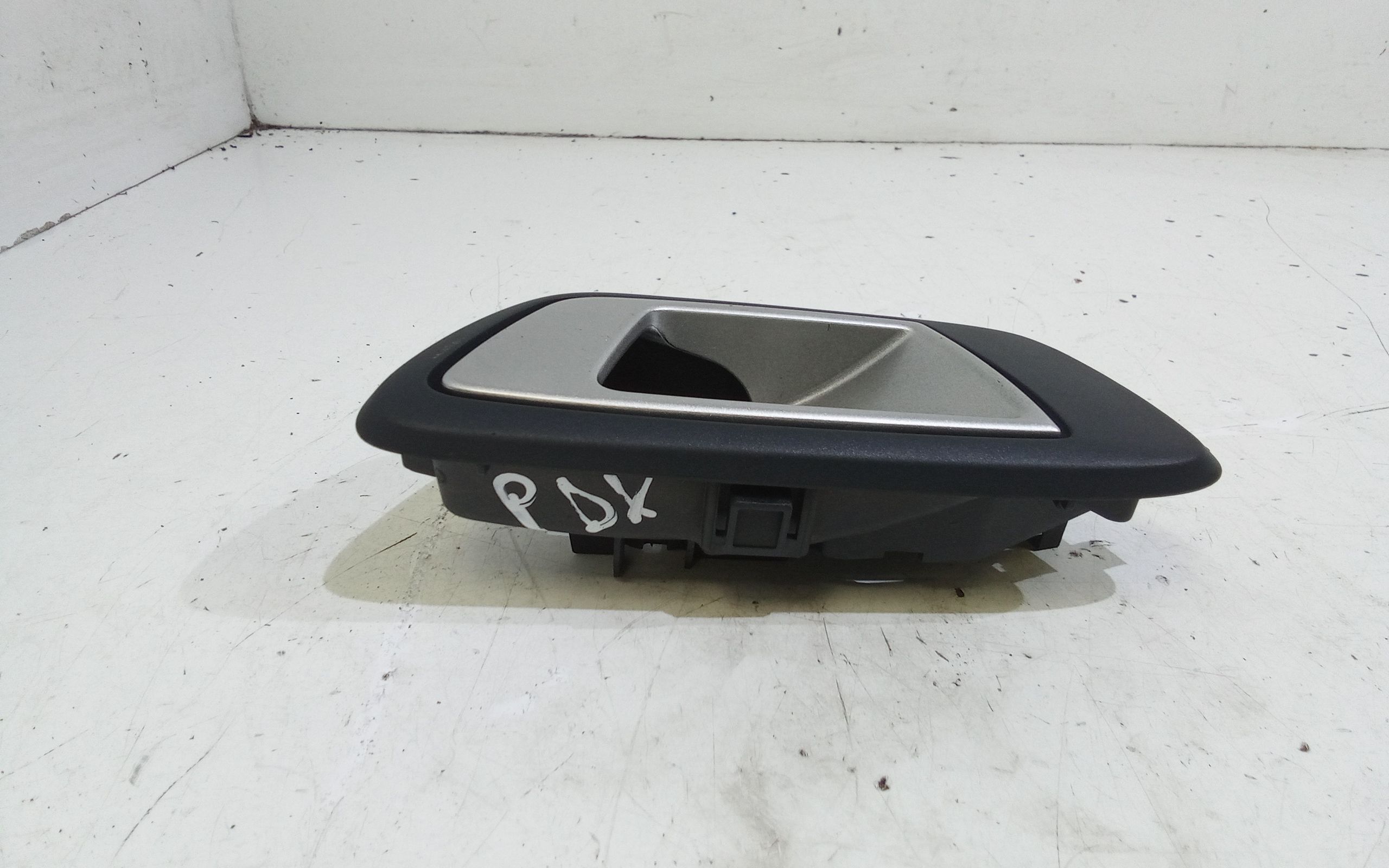 Maniglia interna Posteriore Destra FORD Fiesta 6 Serie