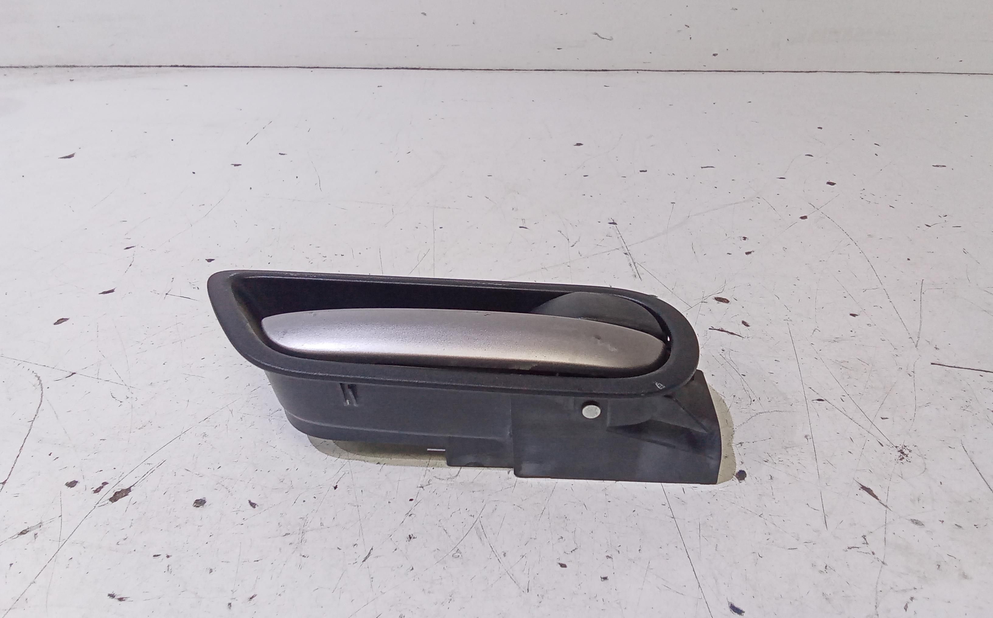 Maniglia interna Posteriore Destra MAZDA 3 Berlina Serie (09>13)