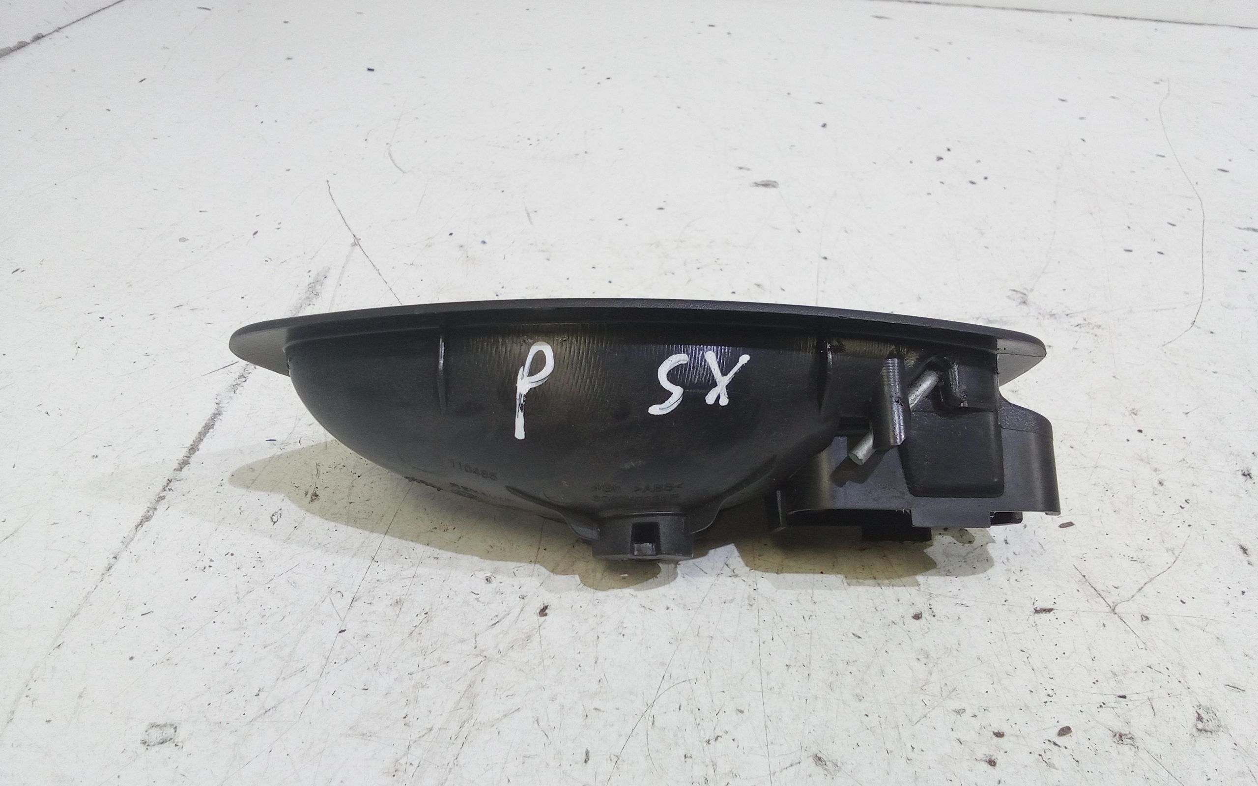 Maniglia interna Posteriore Sinistra RENAULT Megane III (08>16)