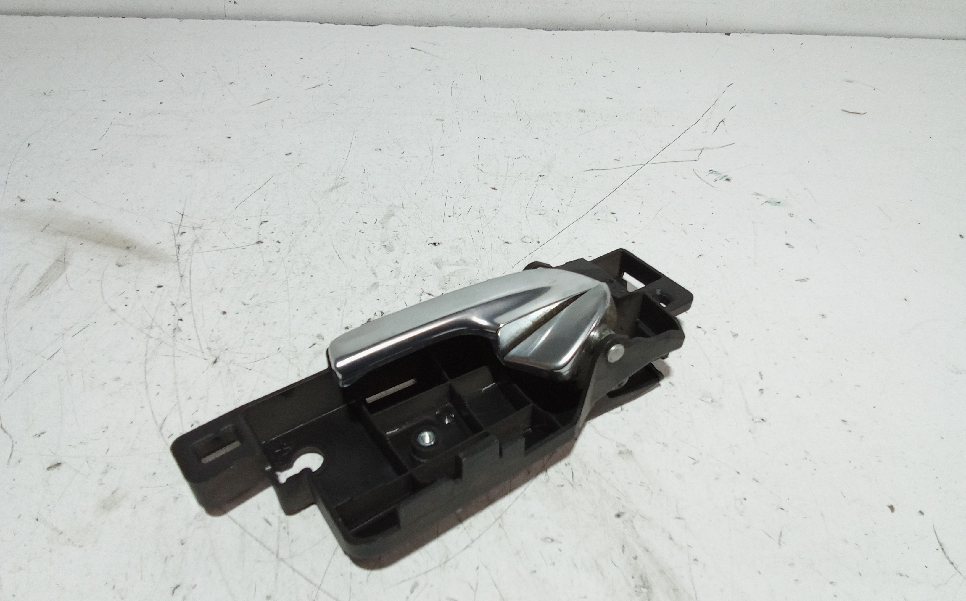 Maniglia interna Posteriore Sinistra FORD Mondeo S. Wagon 6 Serie