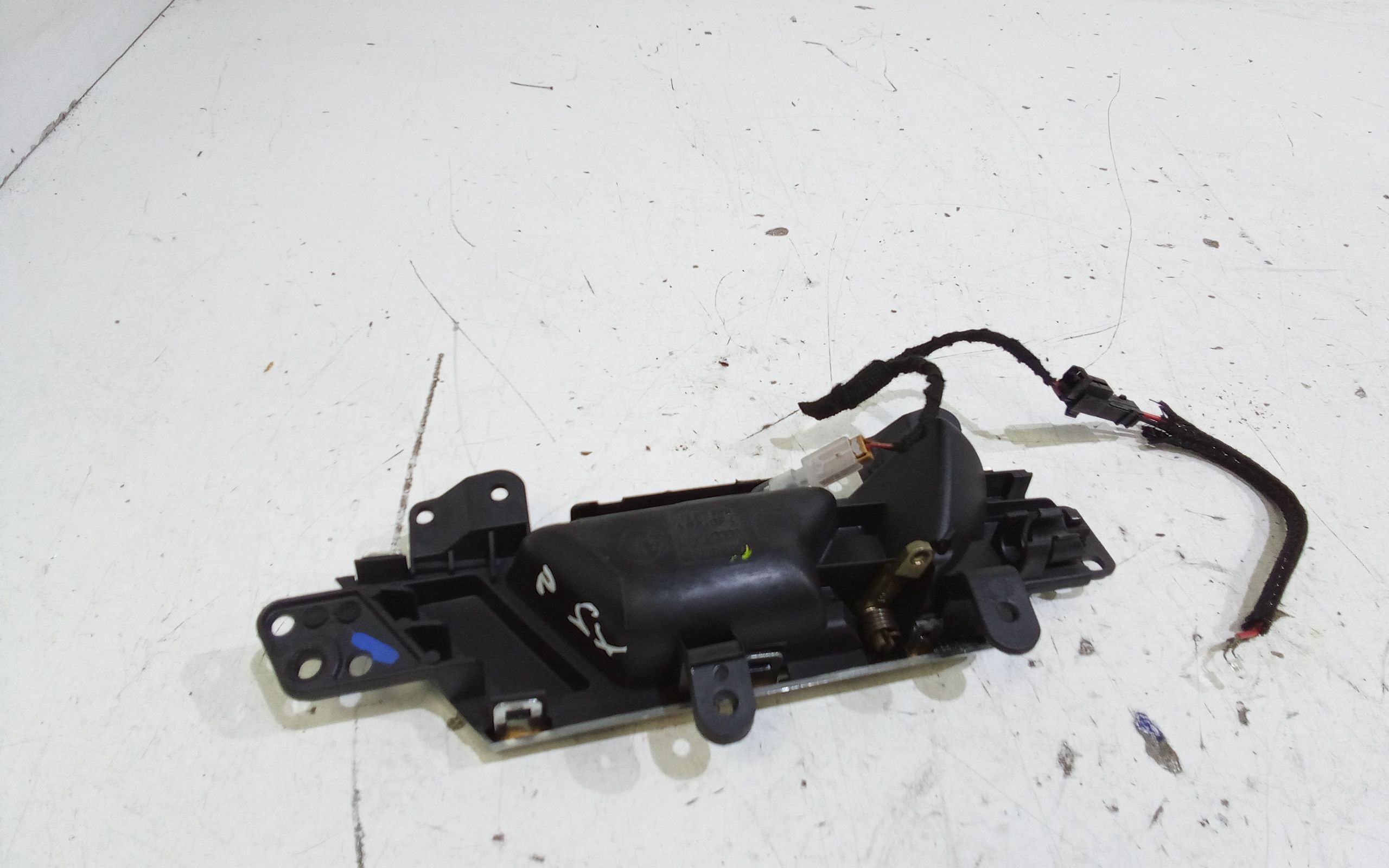 Maniglia interna Posteriore Sinistra AUDI A6 Avant Serie C6 (4F5) (04>12)