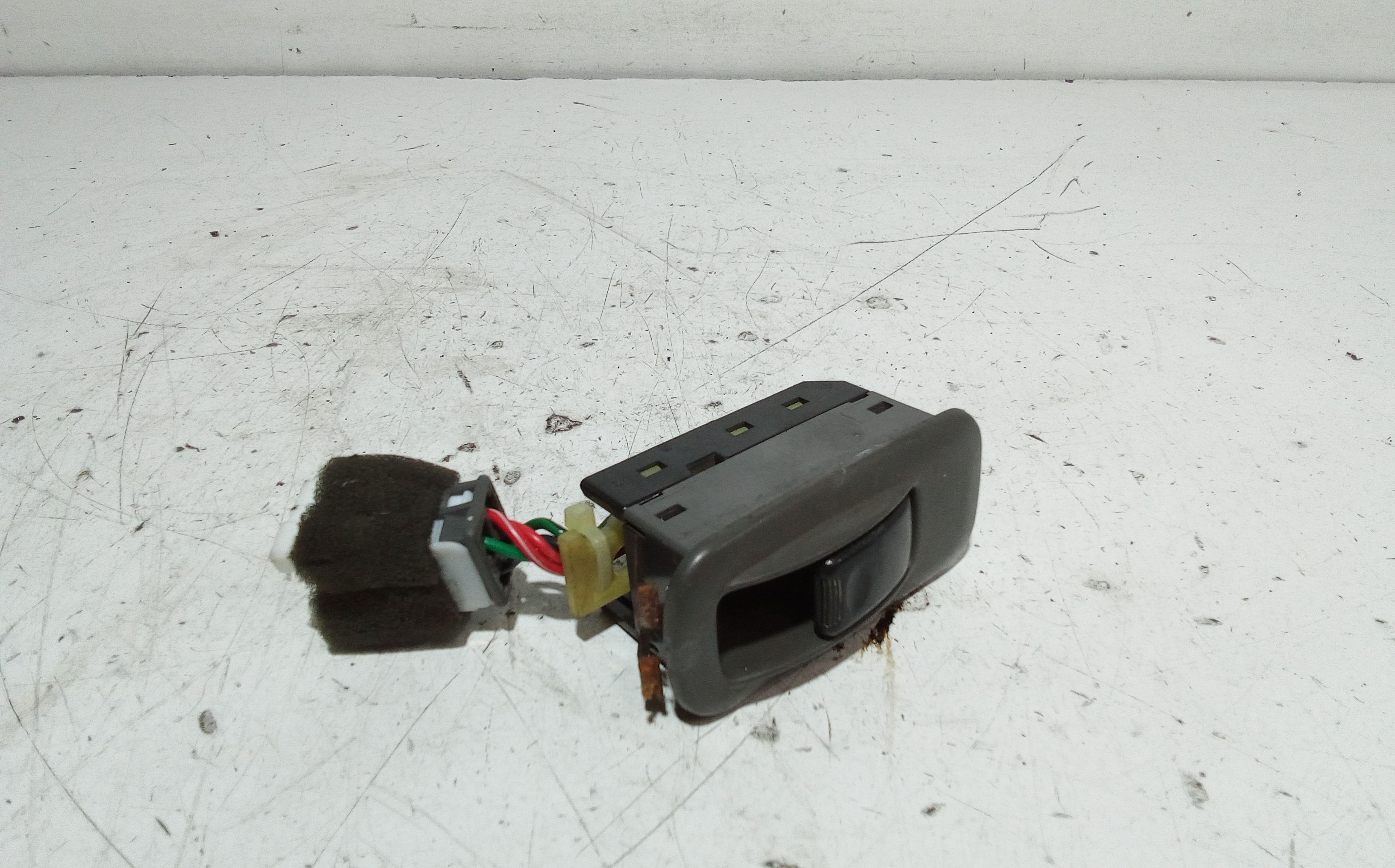 Pulsantiera Posteriore Destra KIA Sportage Serie (98>04)